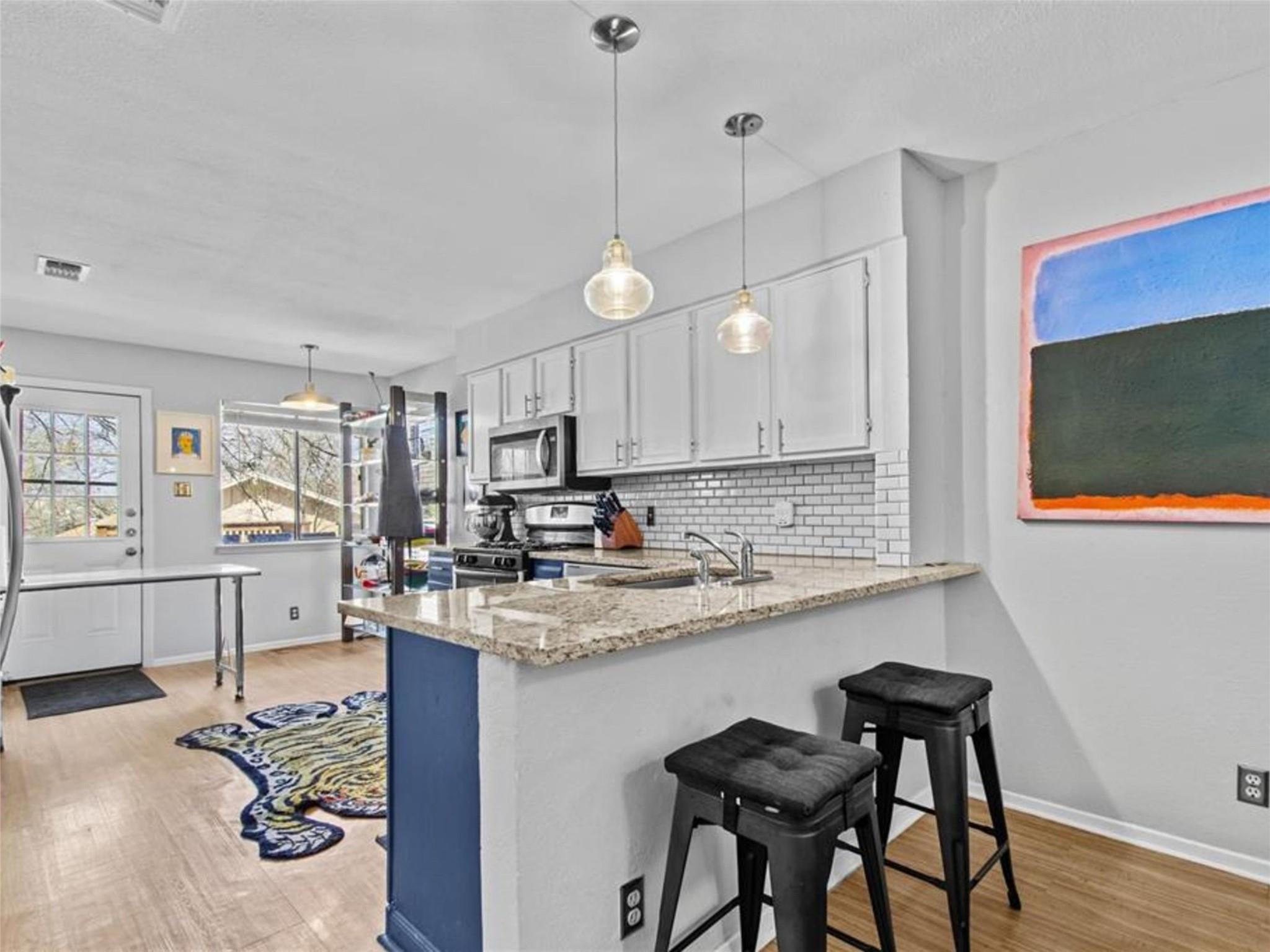 2800 Burleson Road, Austin, TX 78741