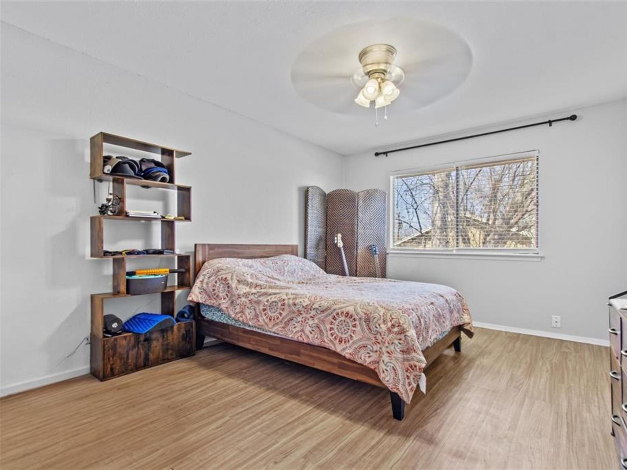 2800 Burleson Road, Austin, TX 78741