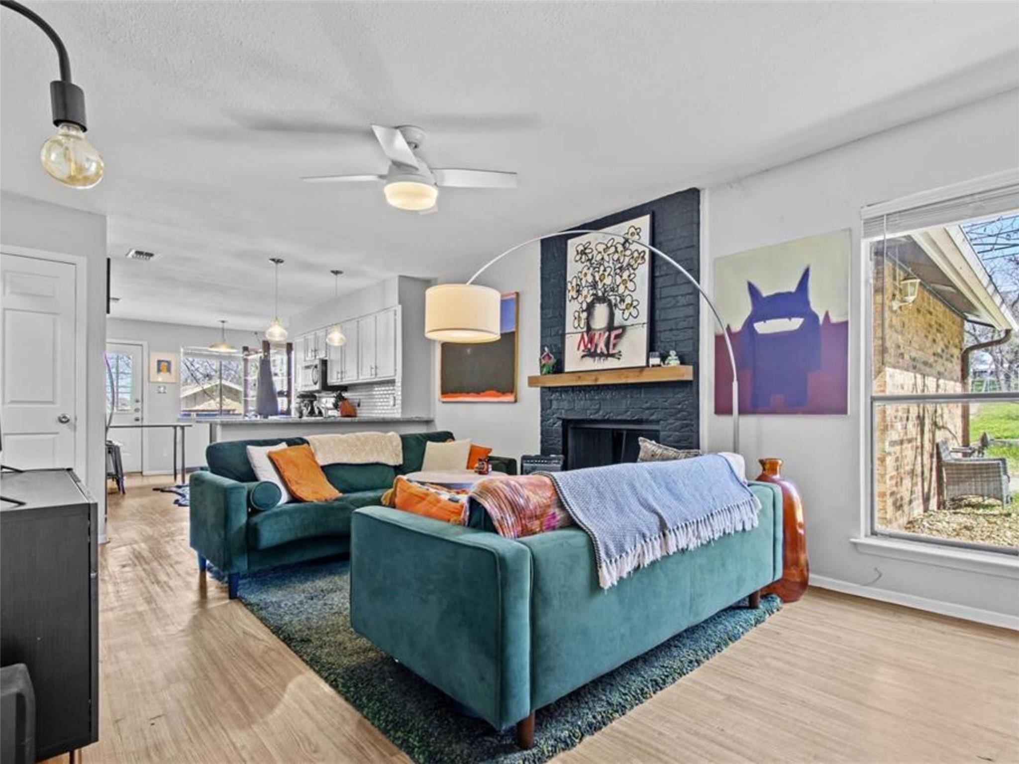 2800 Burleson Road, Austin, TX 78741