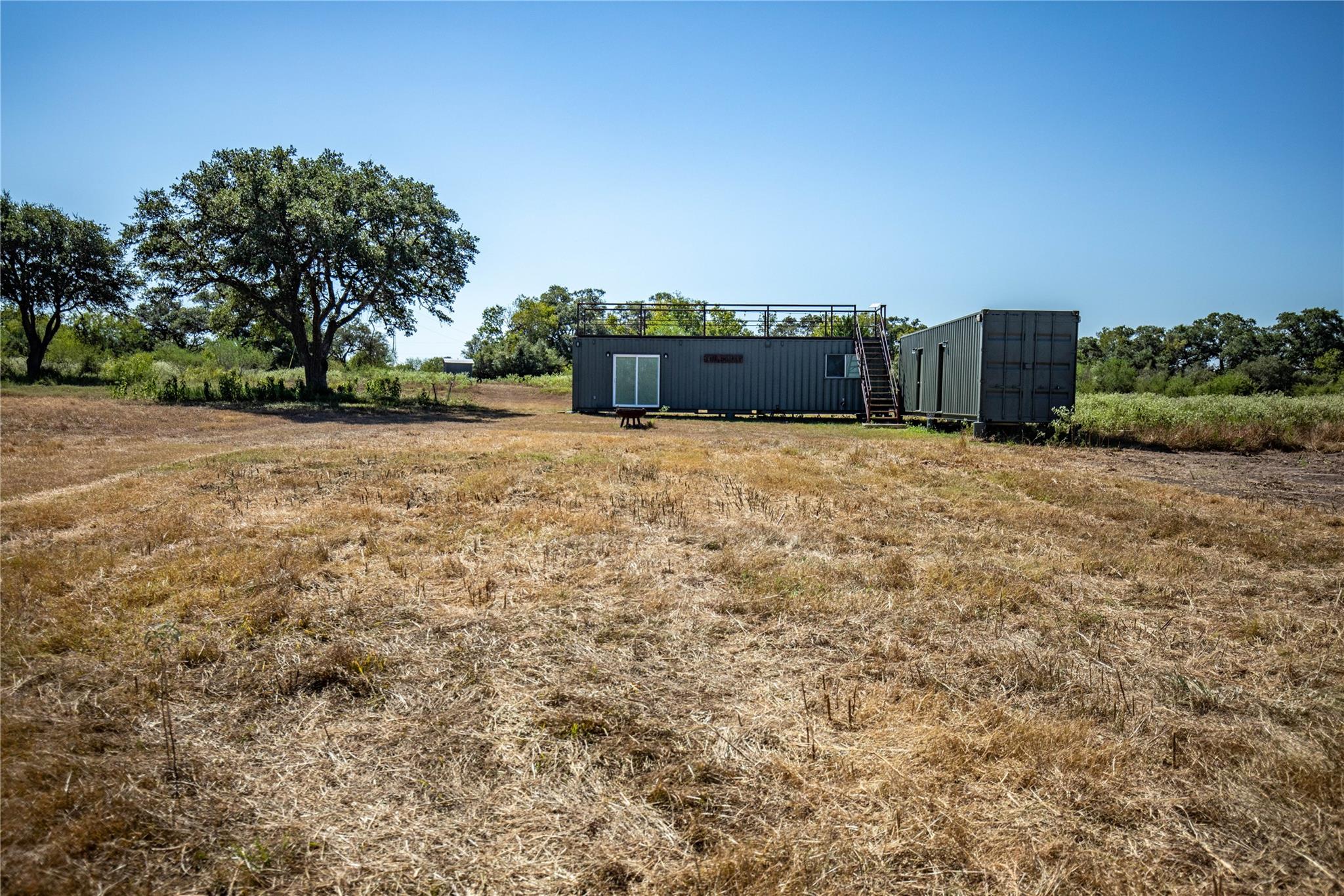 000 Stratton Rd, Yoakum, TX 77995