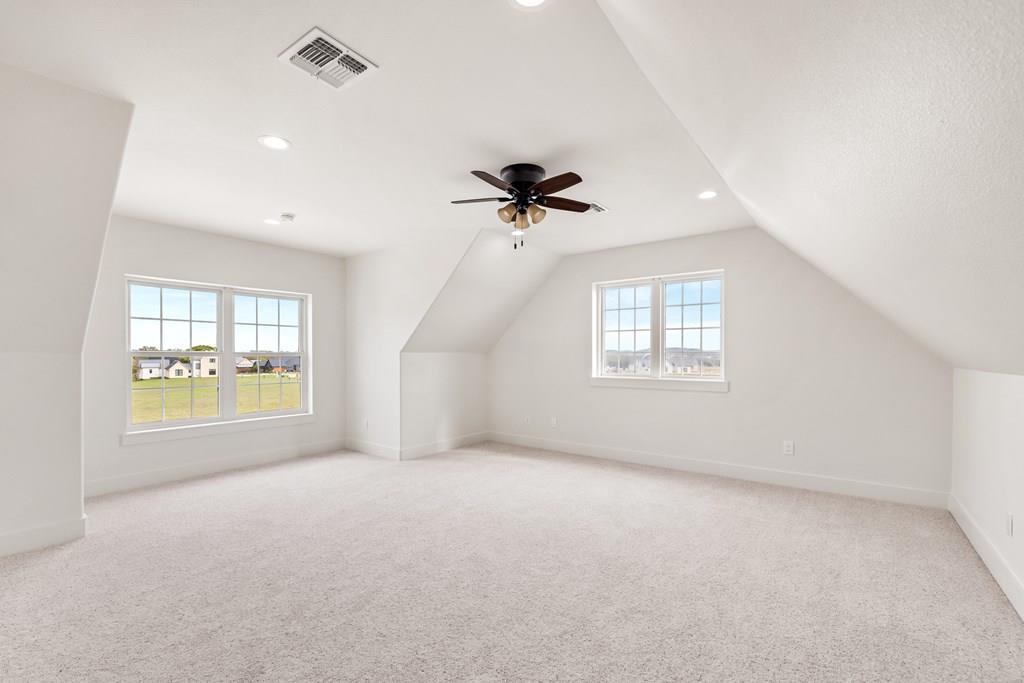 306 Interlaken St, Fredericksburg, TX 78624