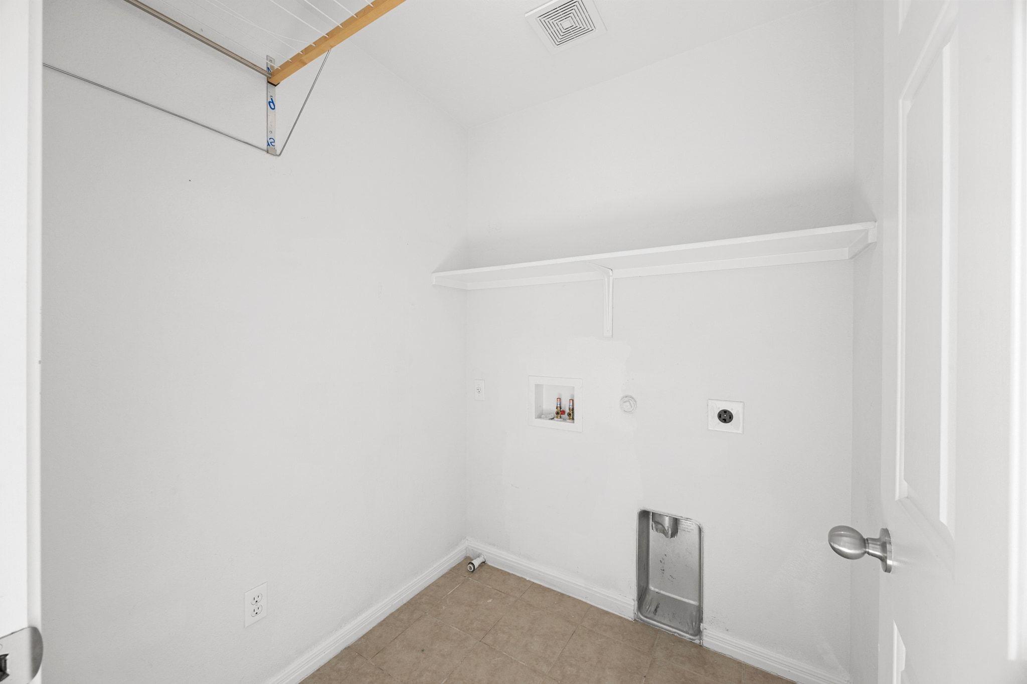 1900 Little Elm Trl # 98, Cedar Park, TX 78613