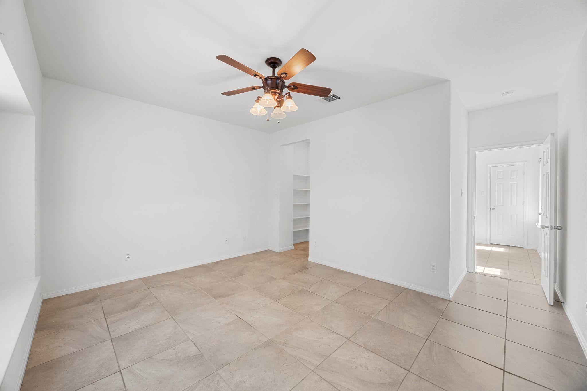 1900 Little Elm Trl # 98, Cedar Park, TX 78613