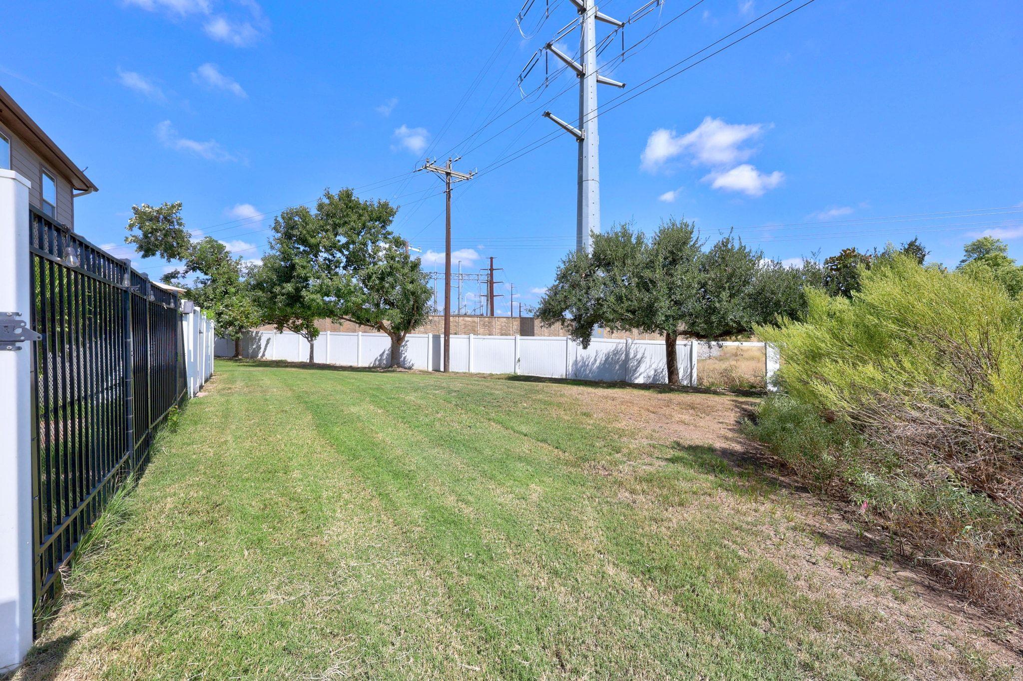 1900 Little Elm Trl # 98, Cedar Park, TX 78613