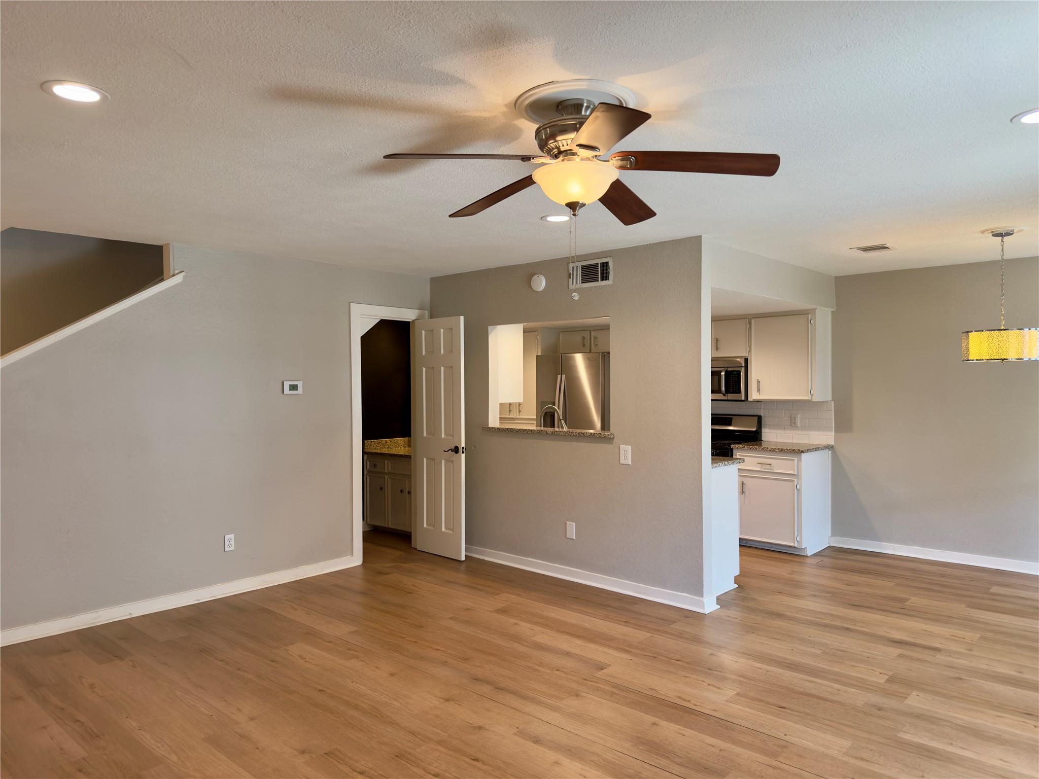 7911 Parliament Pl, Austin, TX 78759