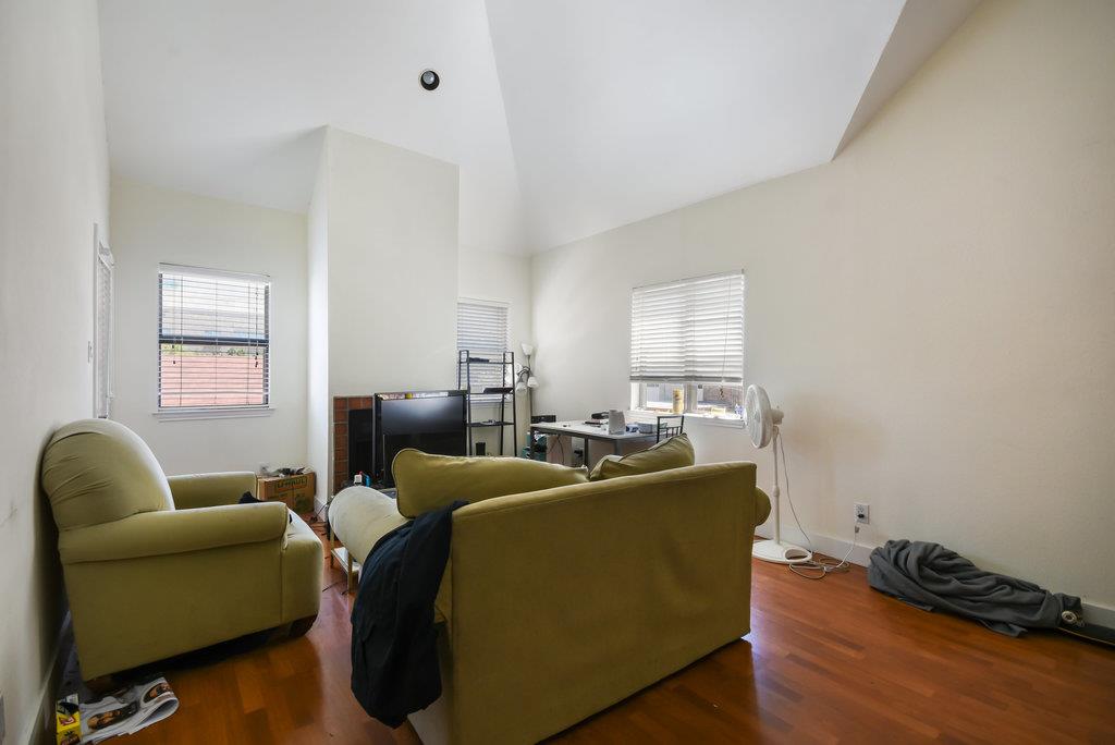 706 W 22nd St # 306, Austin, TX 78705