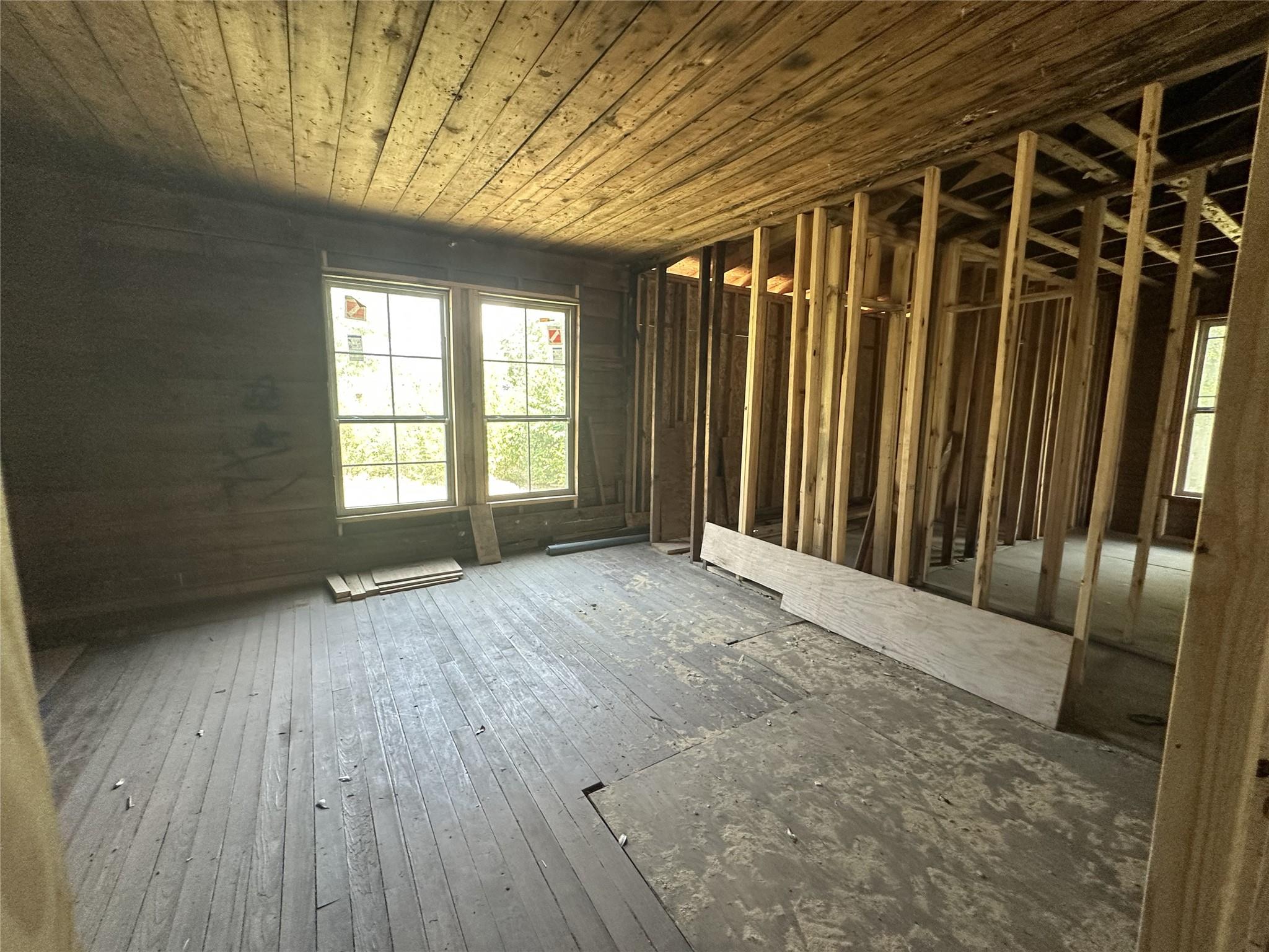 401 E Hopkins St, Mexia, TX 76667