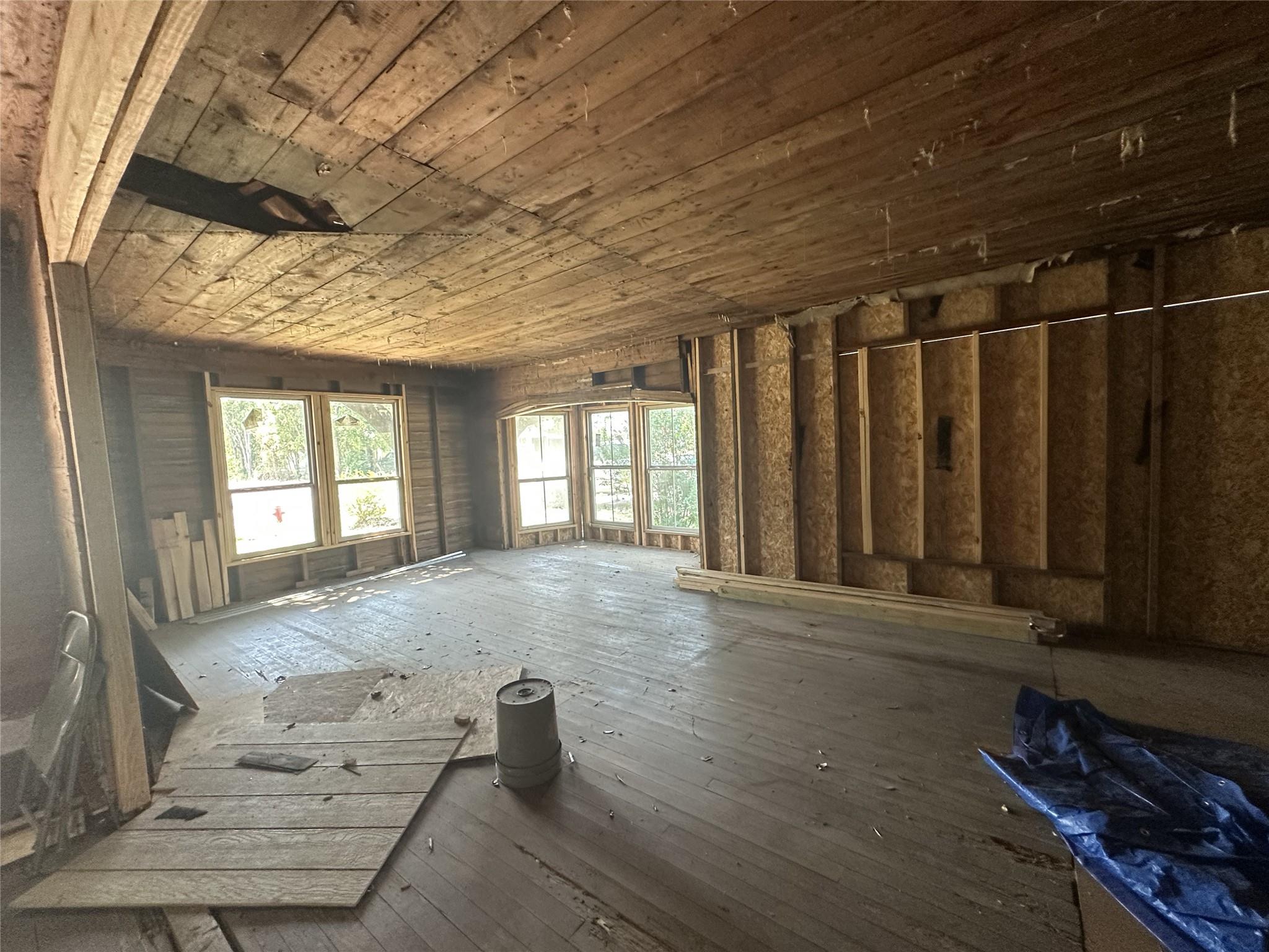 401 E Hopkins St, Mexia, TX 76667