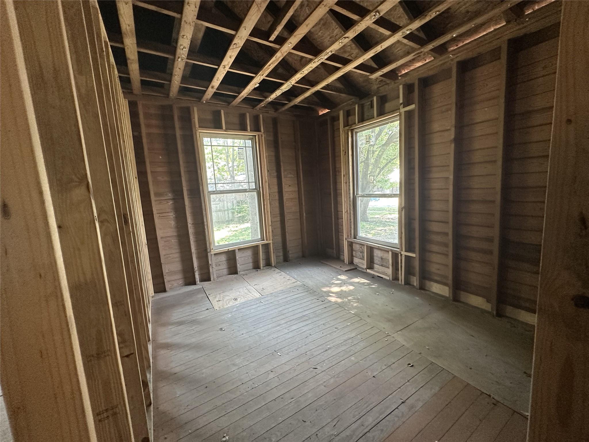 401 E Hopkins St, Mexia, TX 76667