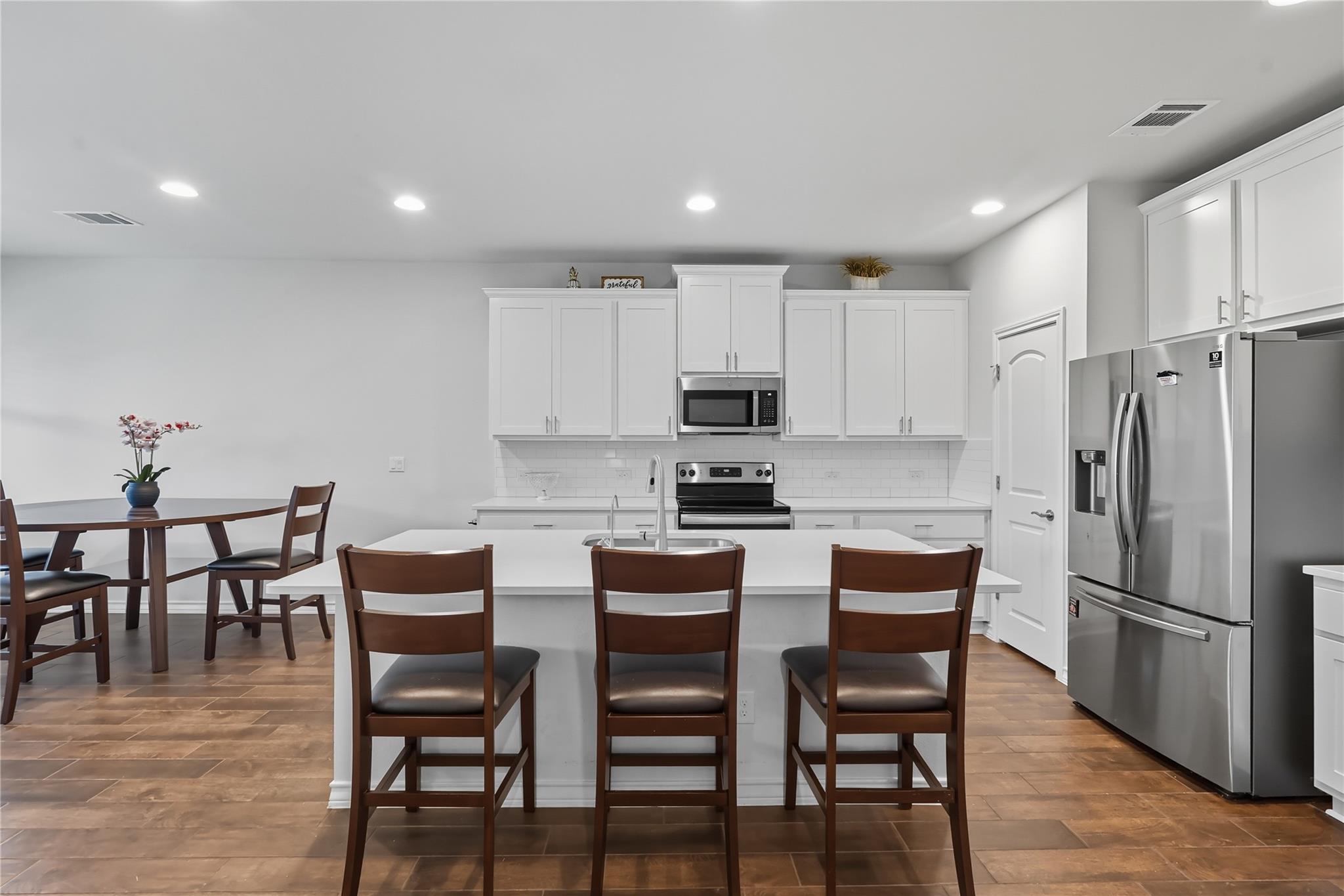 621 Limestone Rd Rds, Liberty Hill, TX 78642