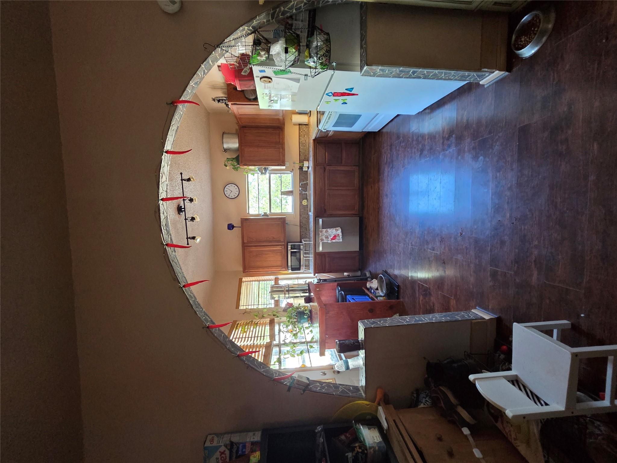 150 Beaver Rd, Elgin, TX 78621