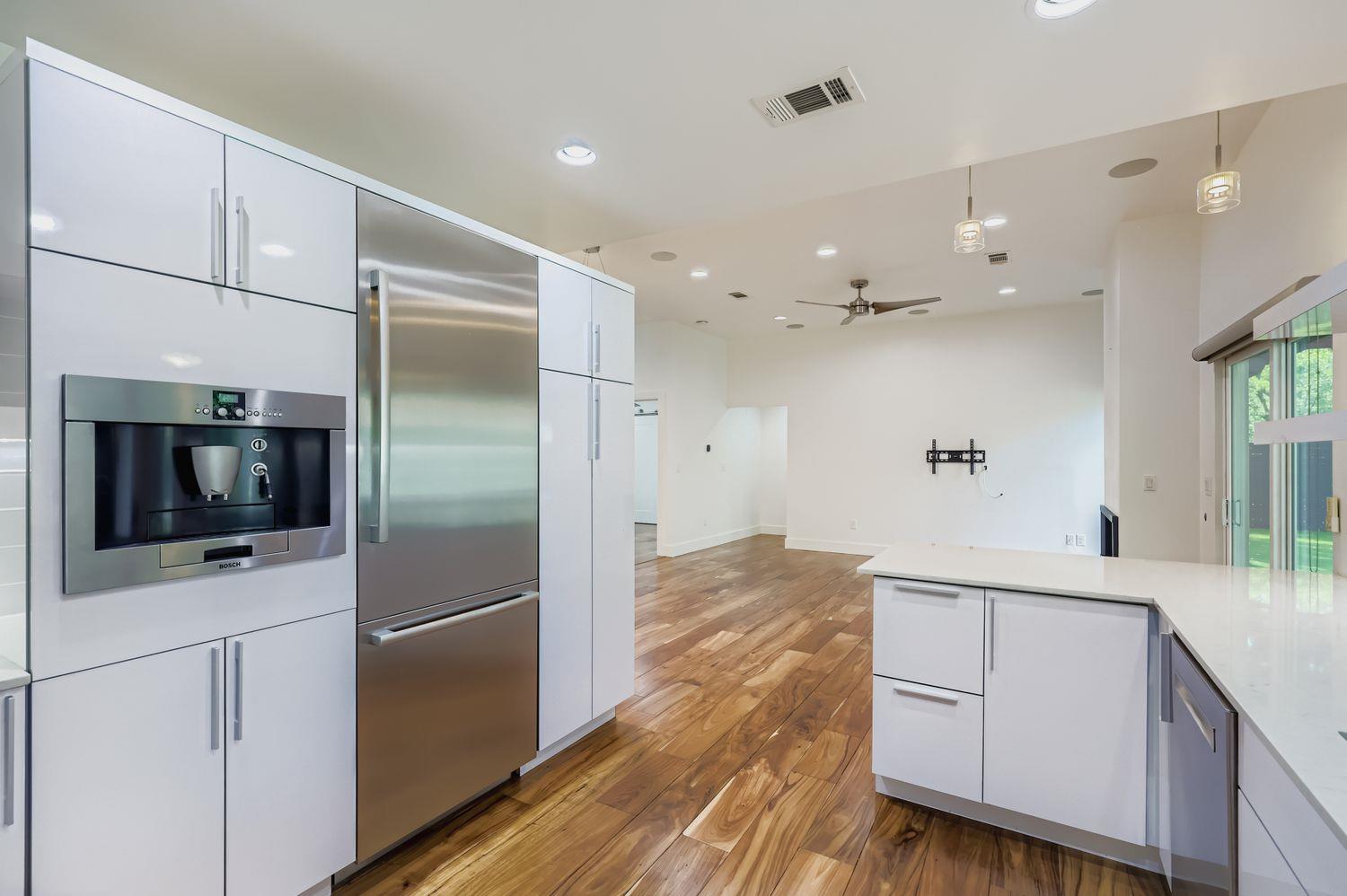 11810 Charing Cross Rd, Austin, TX 78759