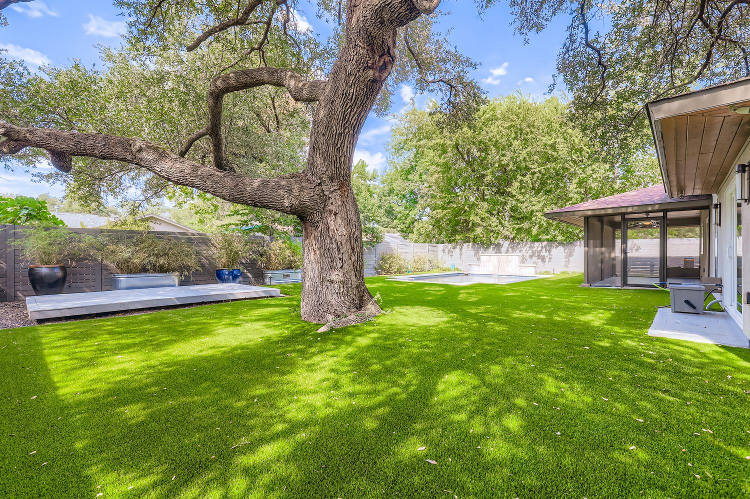 11810 Charing Cross Rd, Austin, TX 78759