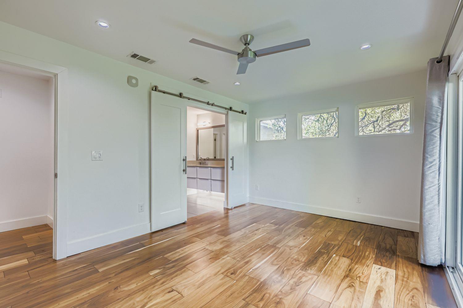 11810 Charing Cross Rd, Austin, TX 78759