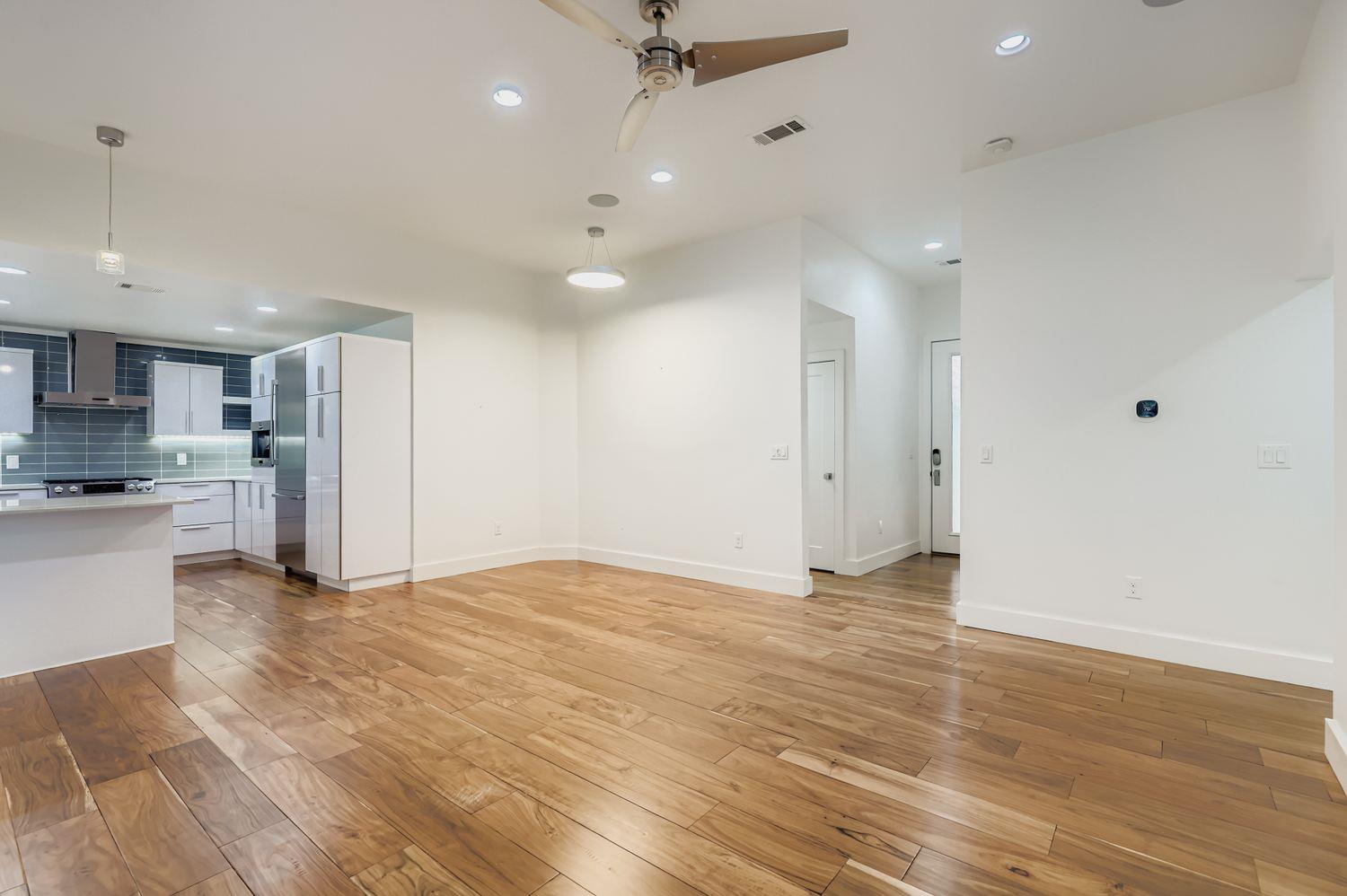 11810 Charing Cross Rd, Austin, TX 78759