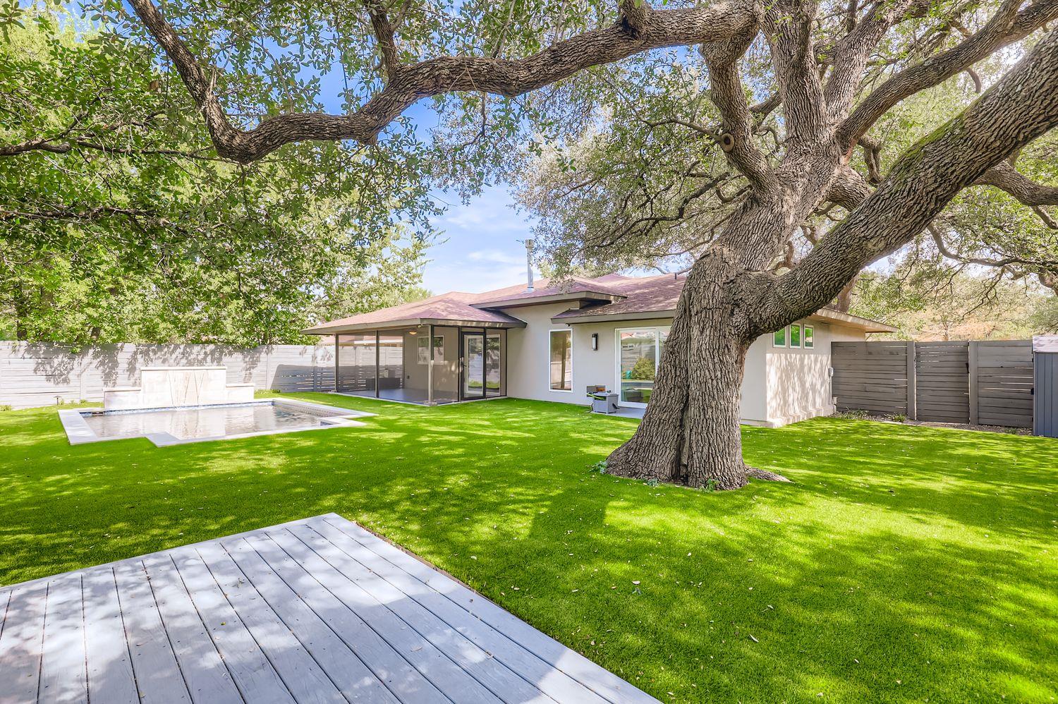 11810 Charing Cross Rd, Austin, TX 78759