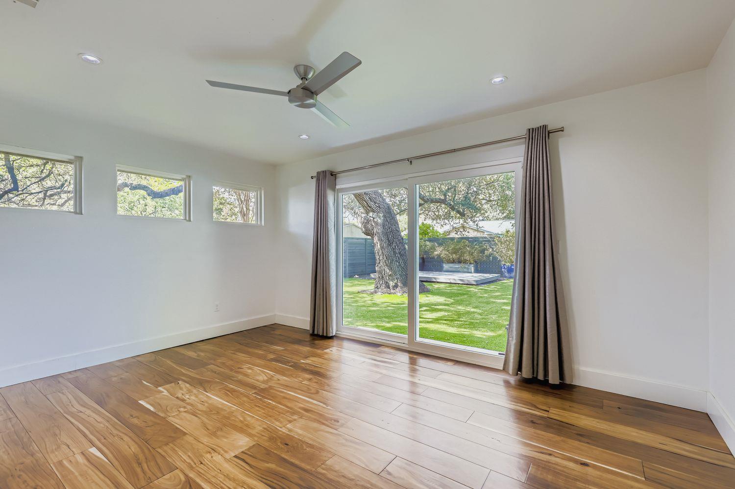 11810 Charing Cross Rd, Austin, TX 78759