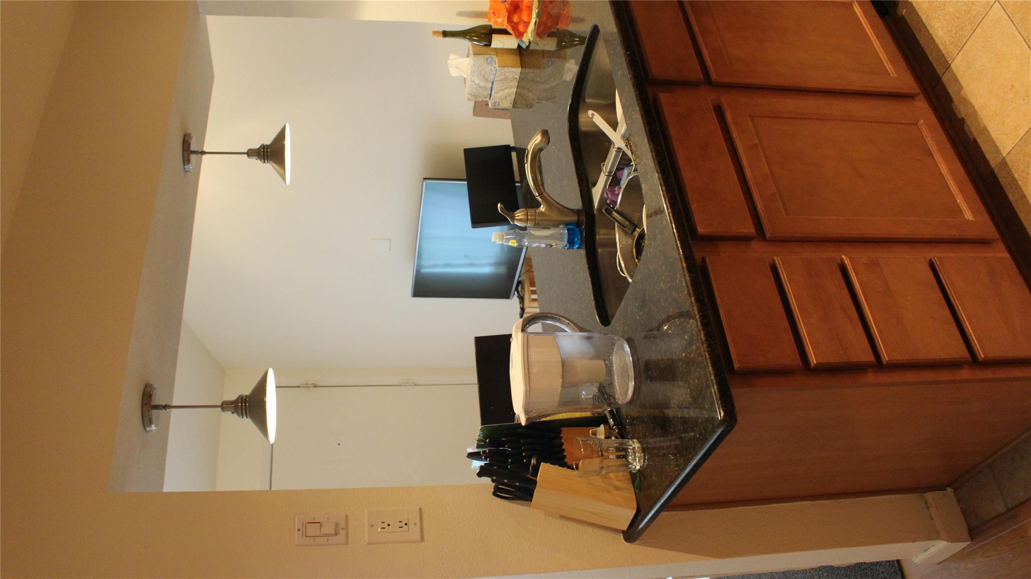 612 Park Pl # 302, Austin, TX 78705