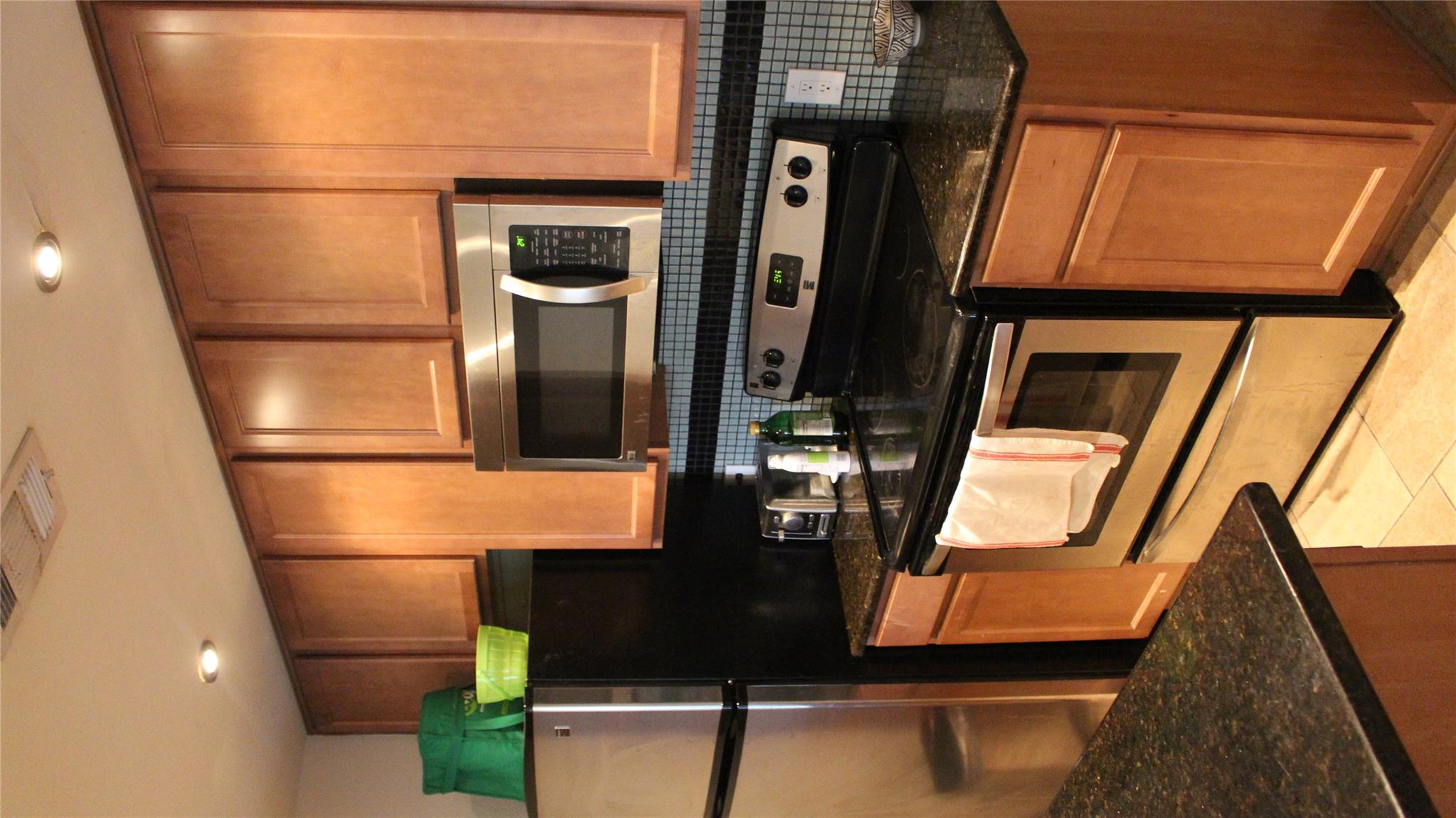 612 Park Pl # 302, Austin, TX 78705