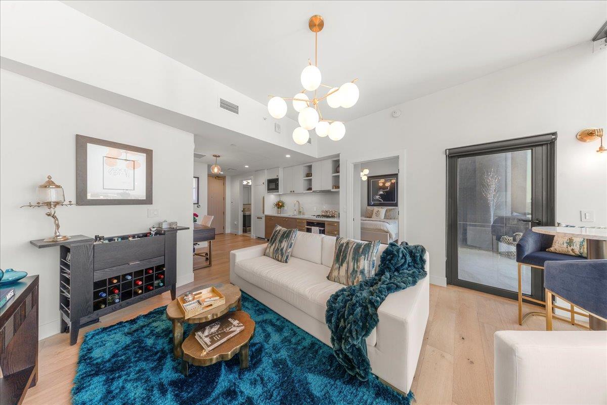 70 Rainey St # 1503, Austin, TX 78701