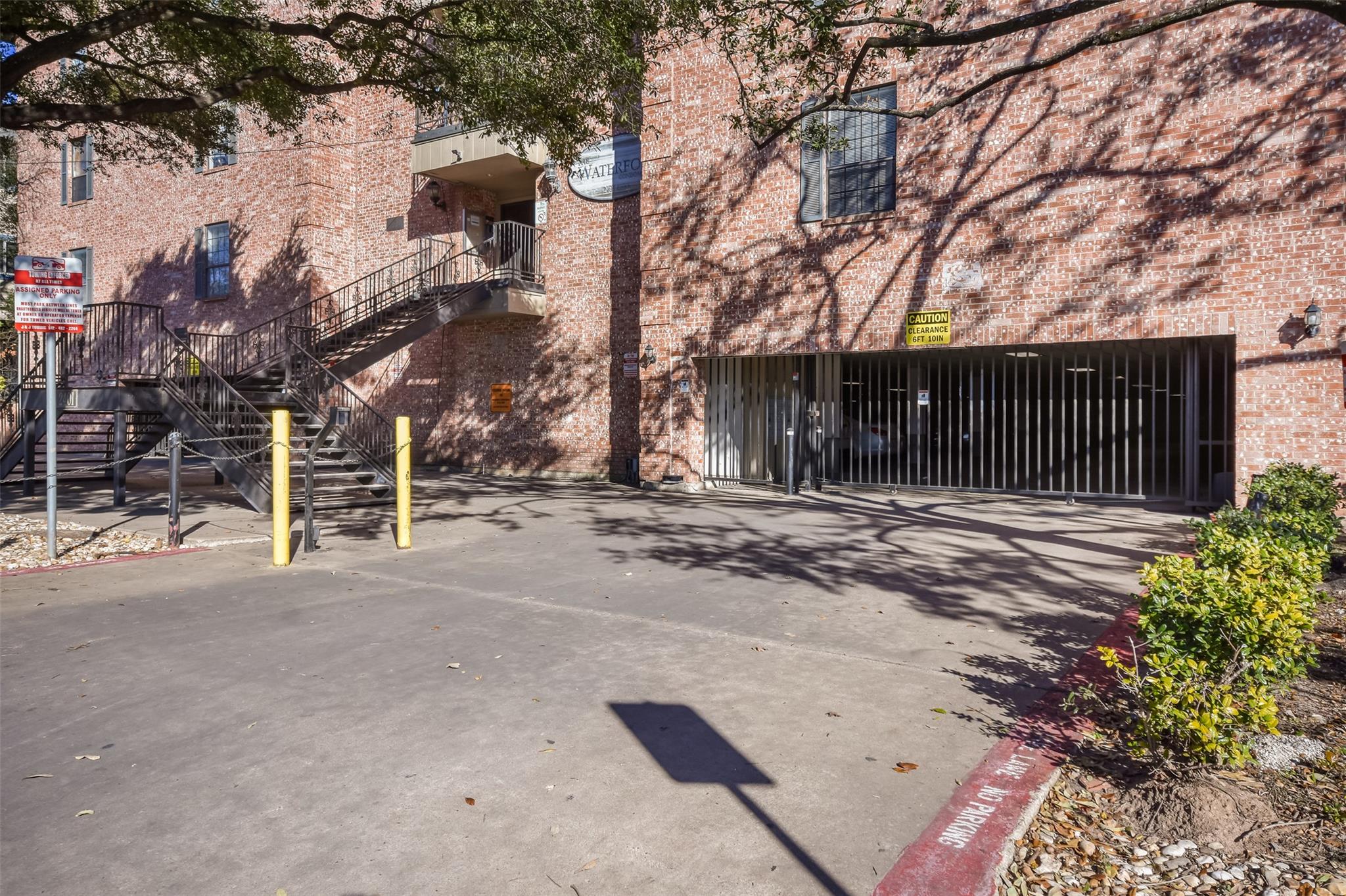 2401 Leon St # 104, Austin, TX 78705