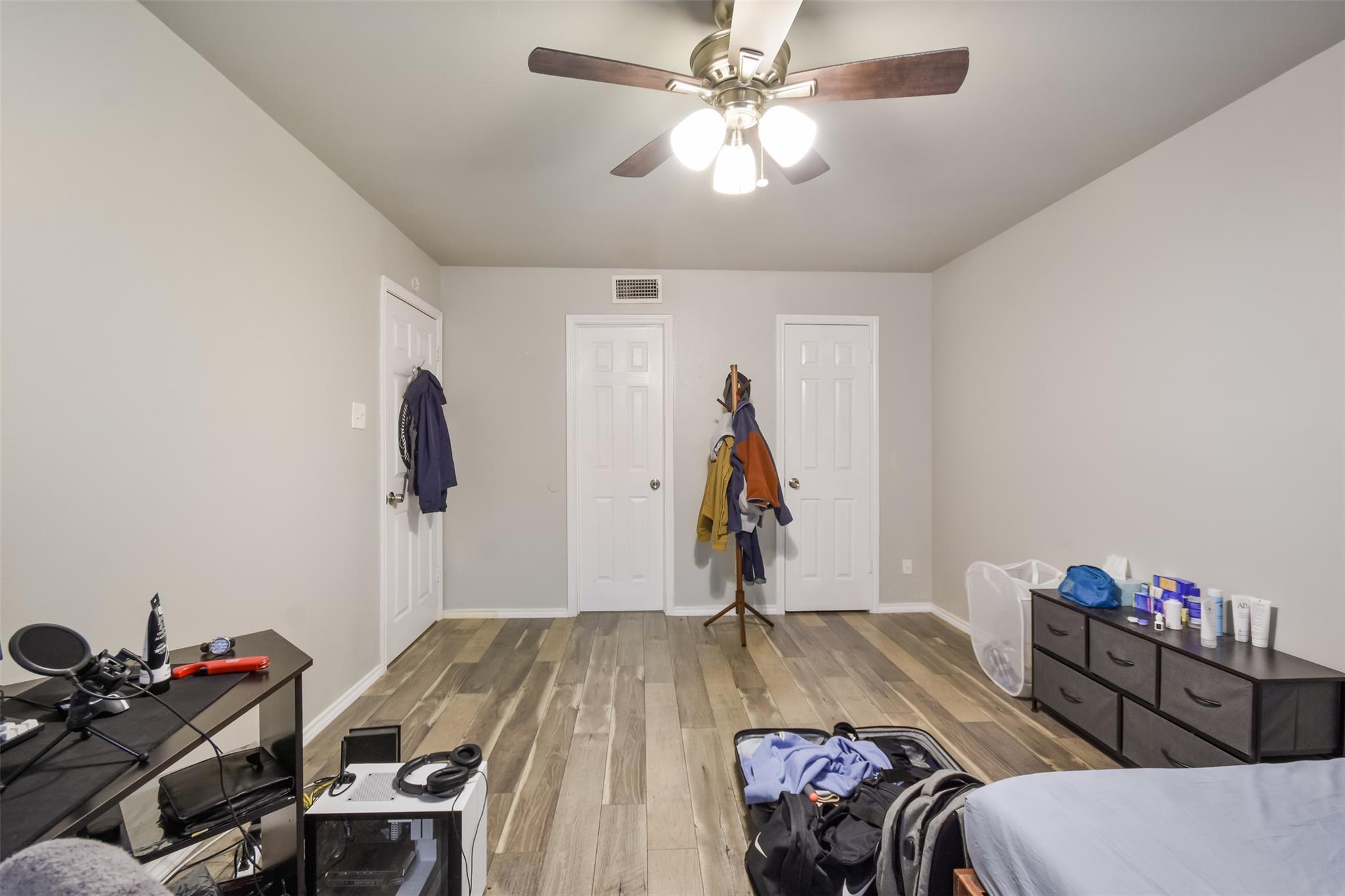 2401 Leon St # 104, Austin, TX 78705