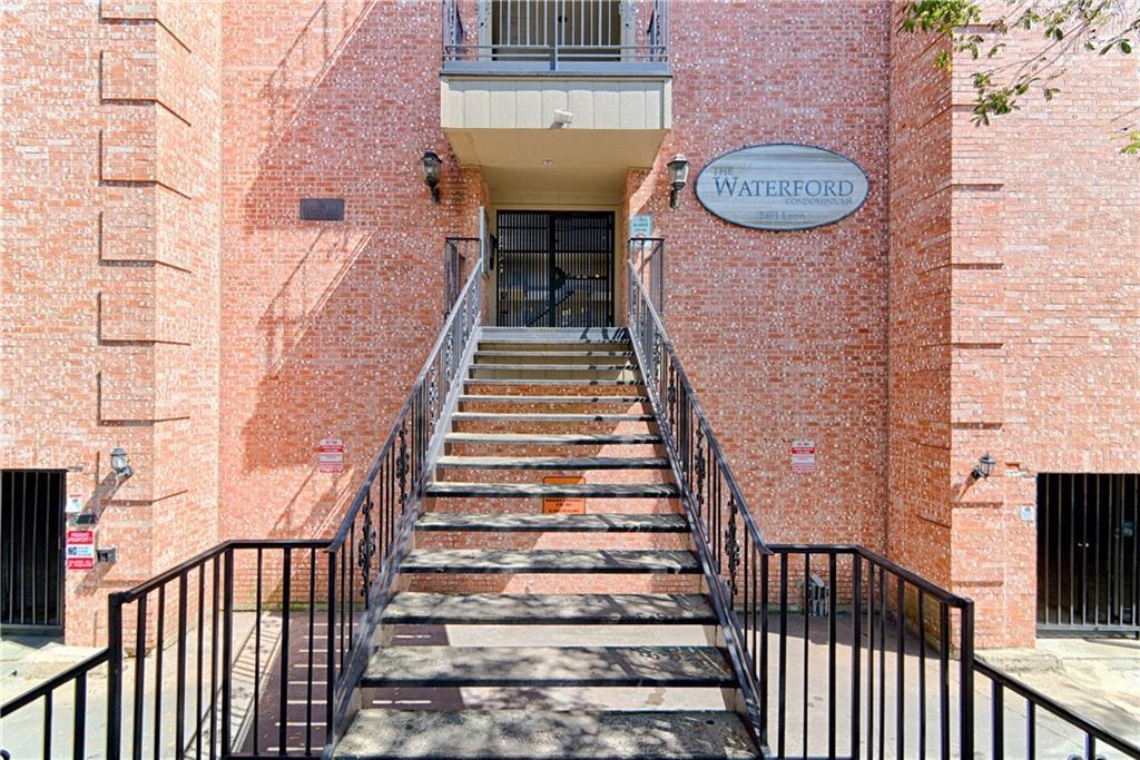 2401 Leon St # 104, Austin, TX 78705