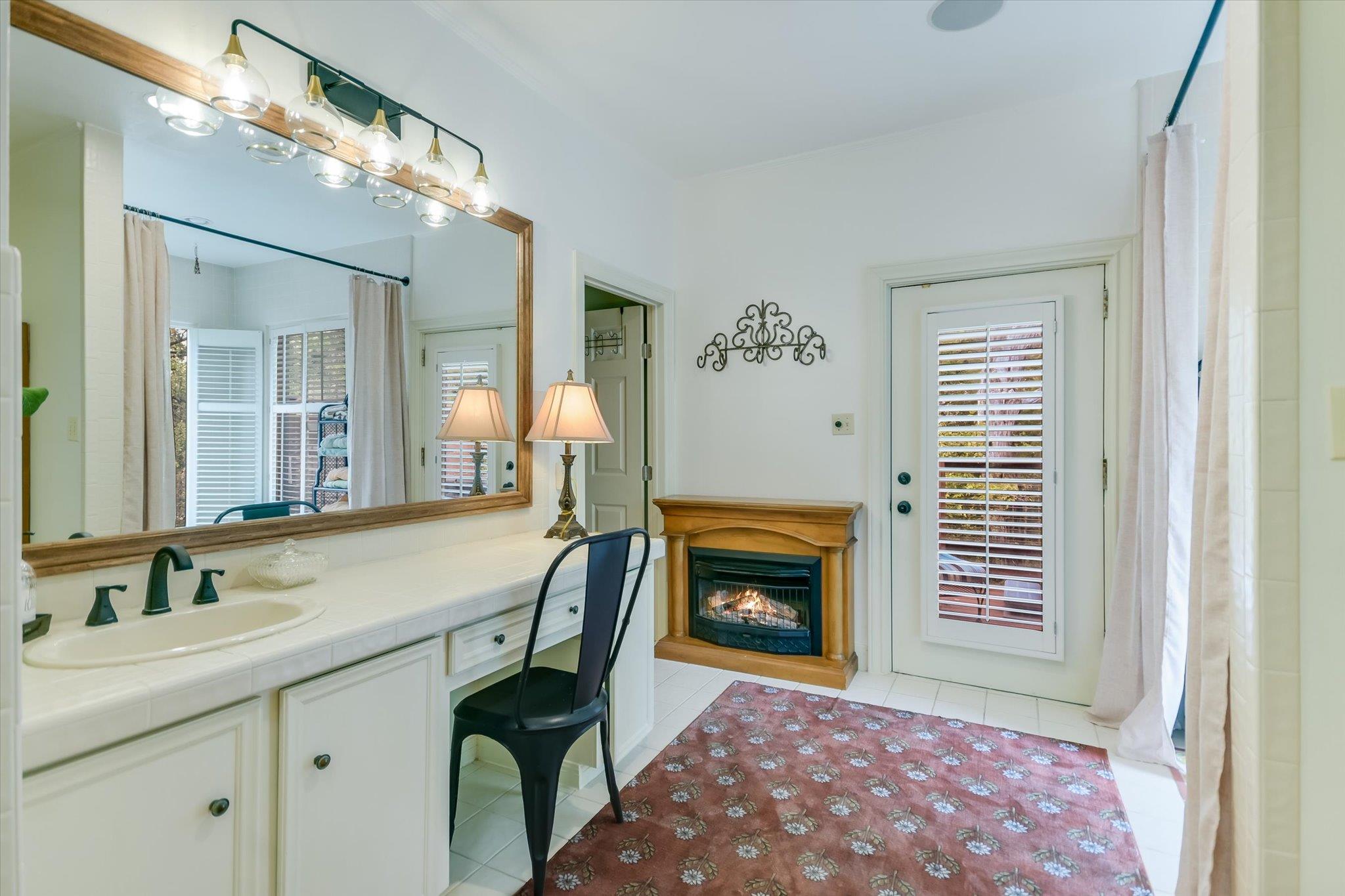 12932 Nutty Brown Rd, Austin, TX 78737