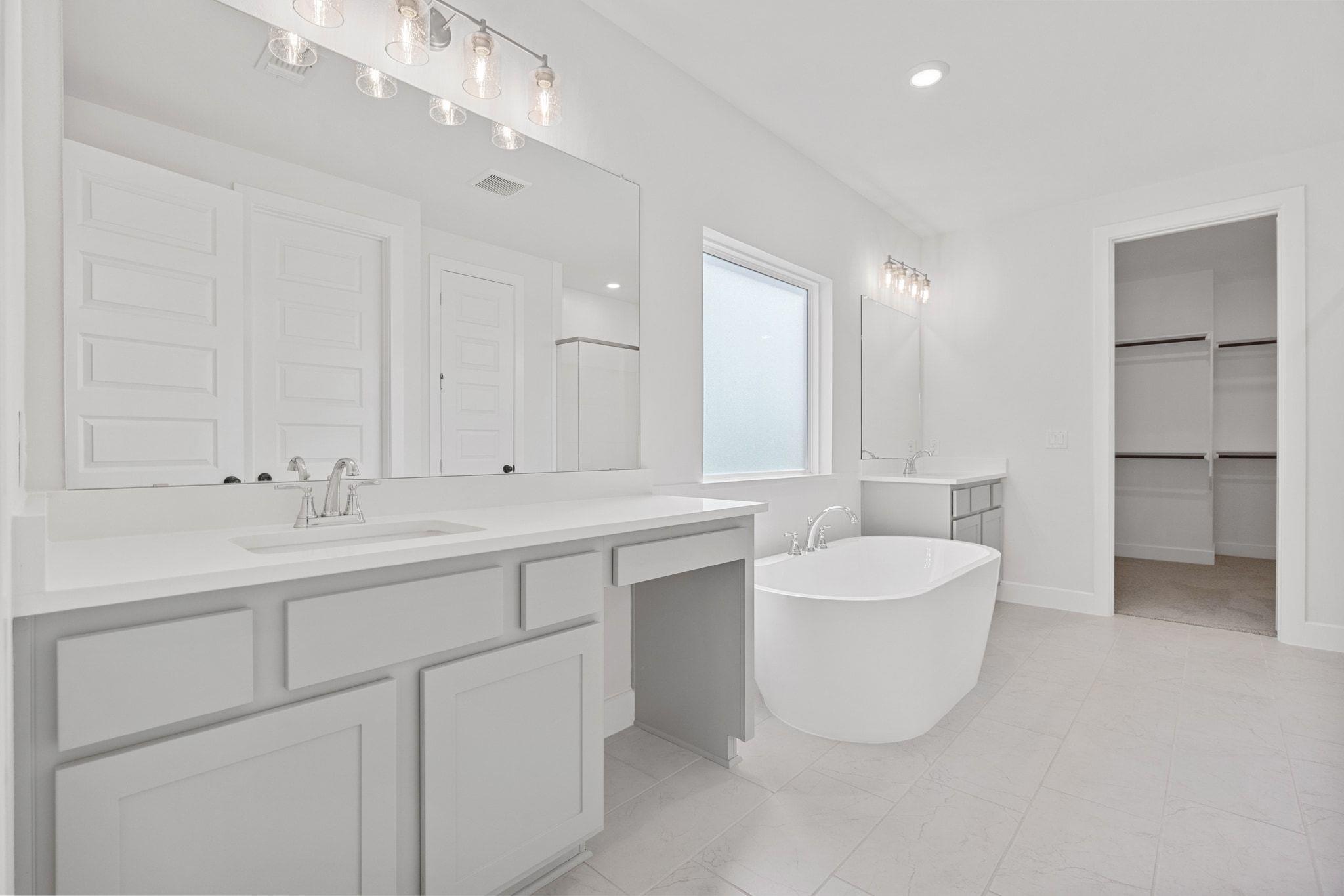 242 Coleto Trl, Bastrop, TX 78602