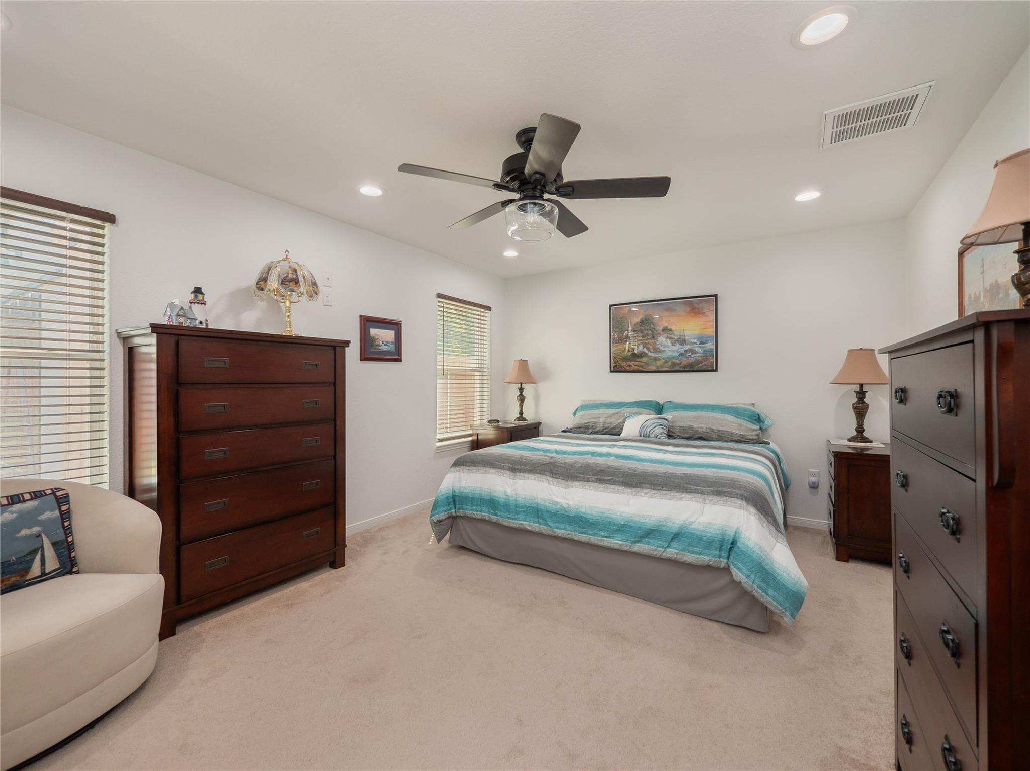 614 W 3rd St, McGregor, TX 76657