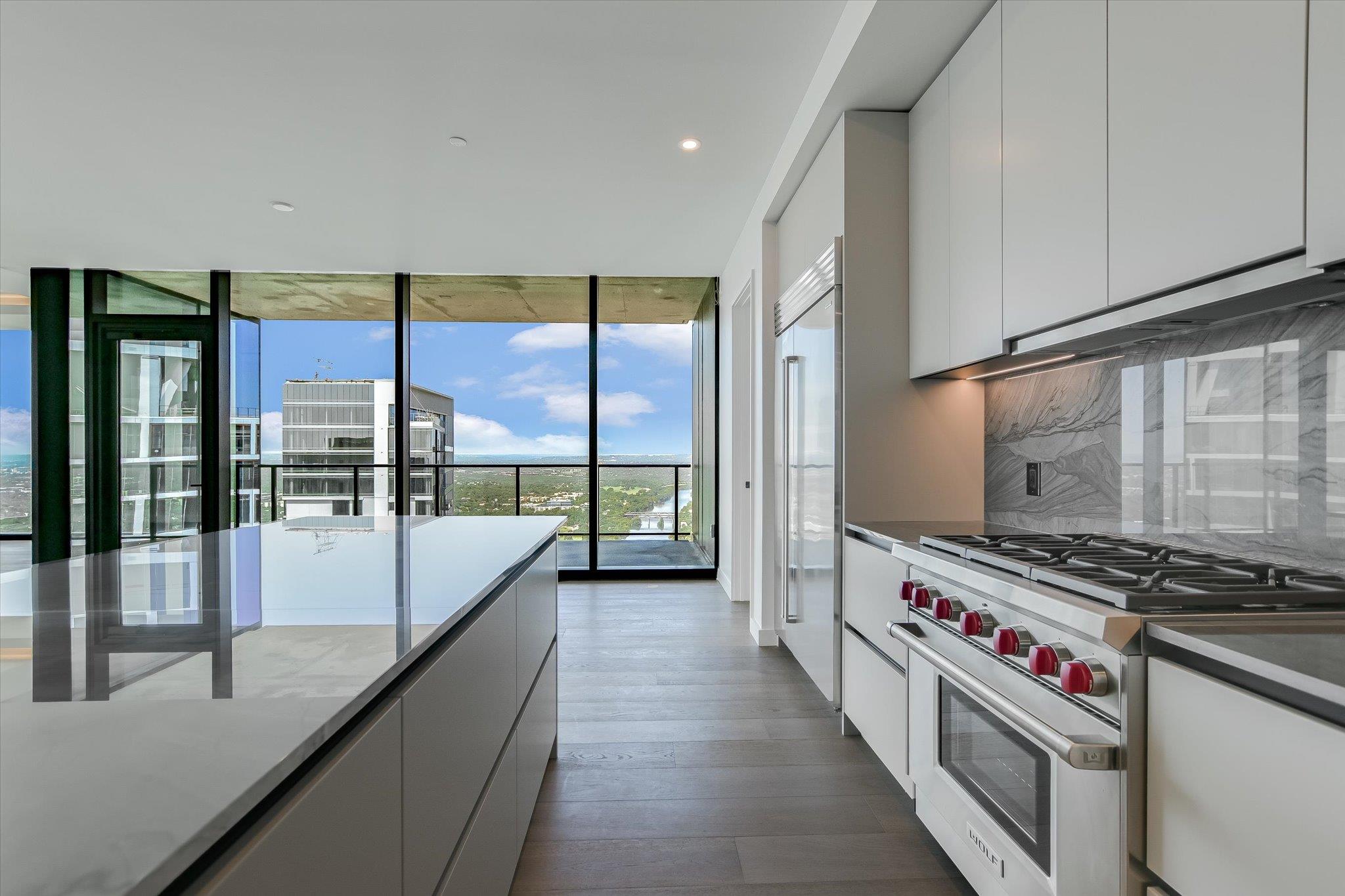 610 Davis St # 4903, Austin, TX 78701