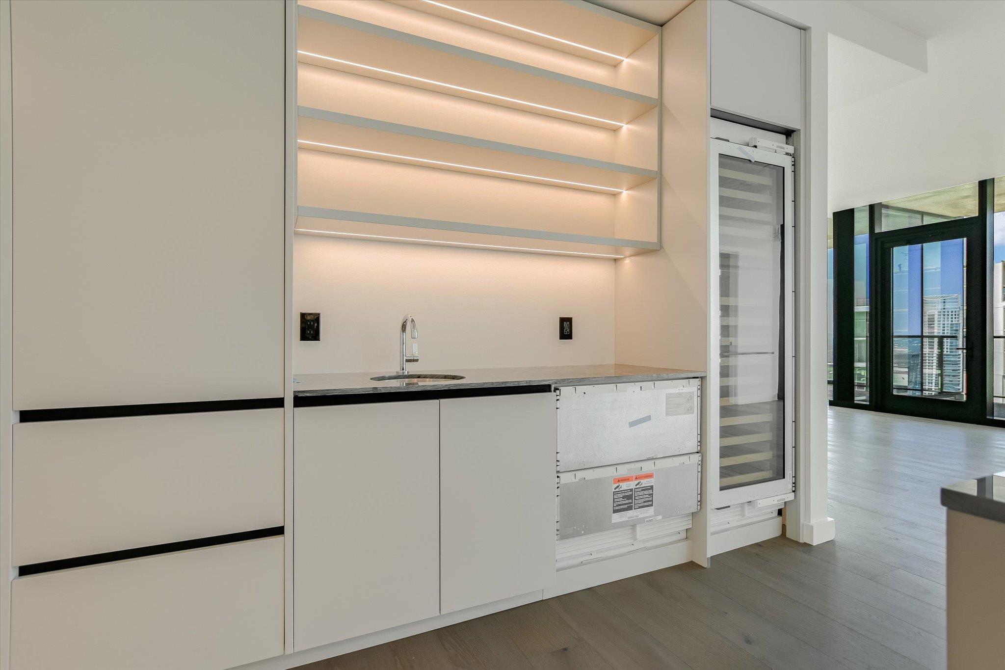 610 Davis St # 4903, Austin, TX 78701