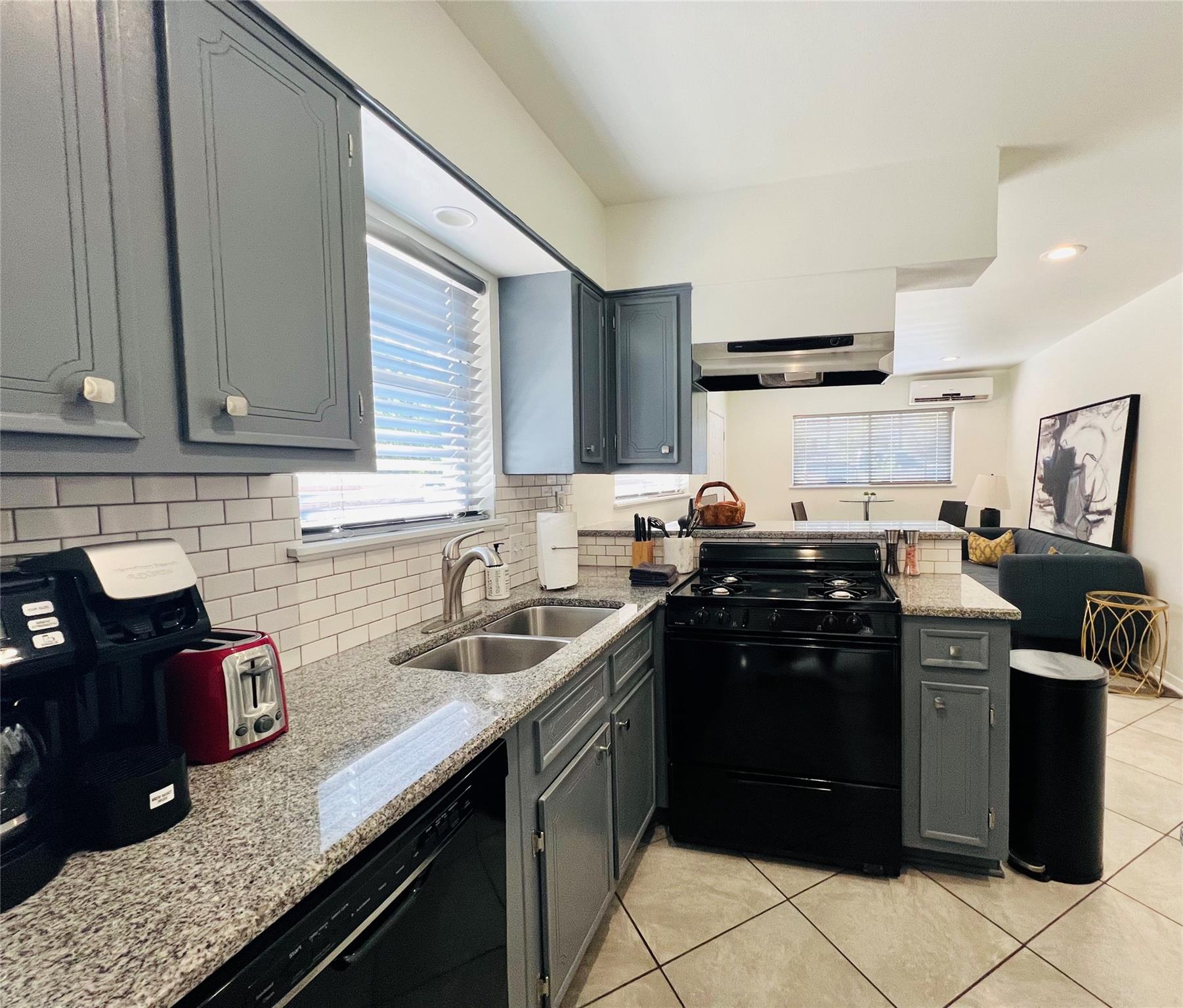 1715 Bluebonnet Ln # A, Austin, TX 78704