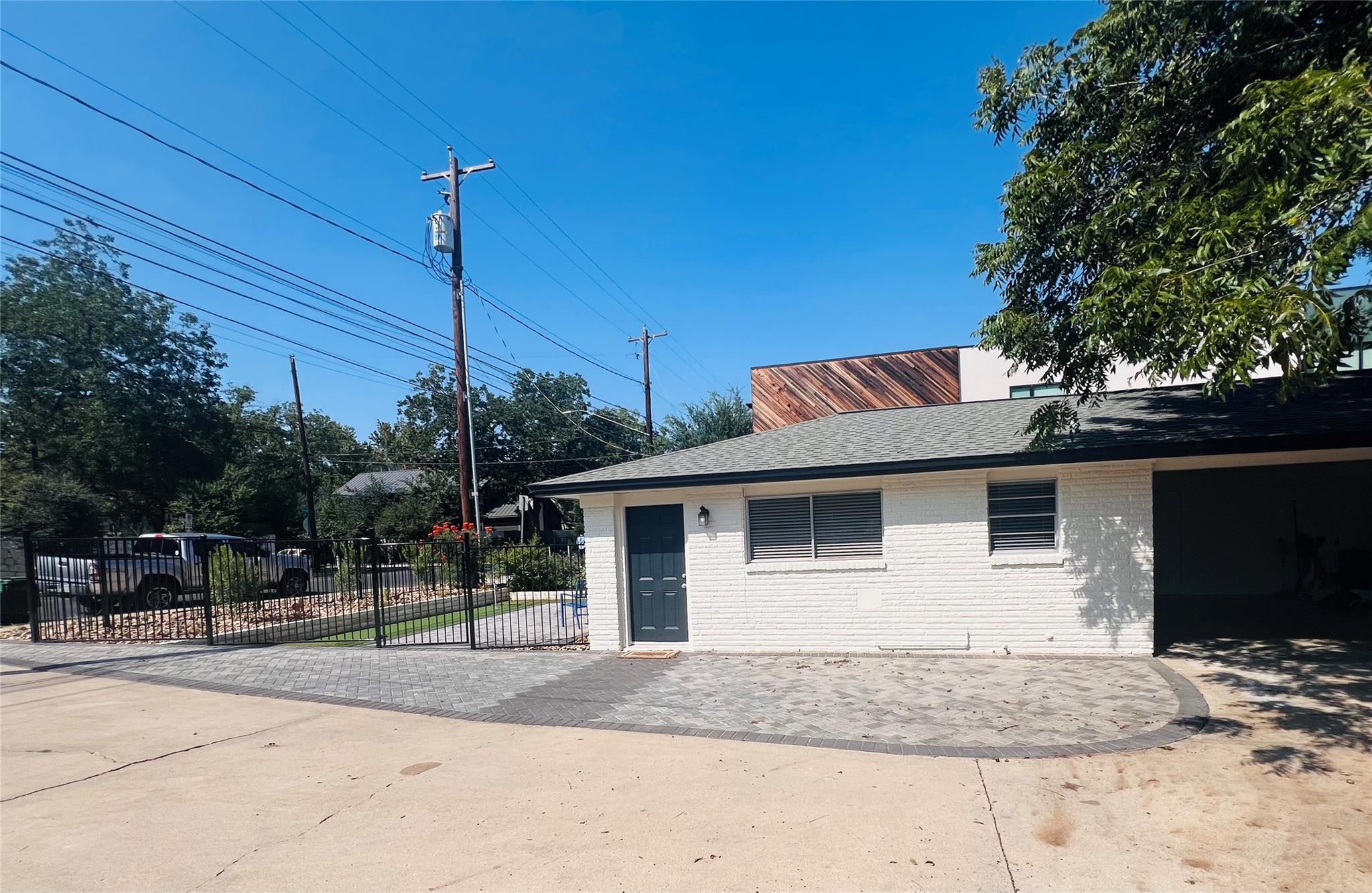 1715 Bluebonnet Ln # A, Austin, TX 78704