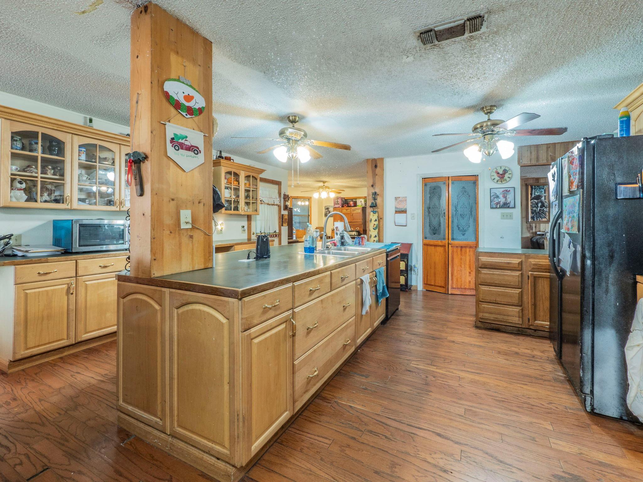 1323 Fm 1966, Maxwell, TX 78656