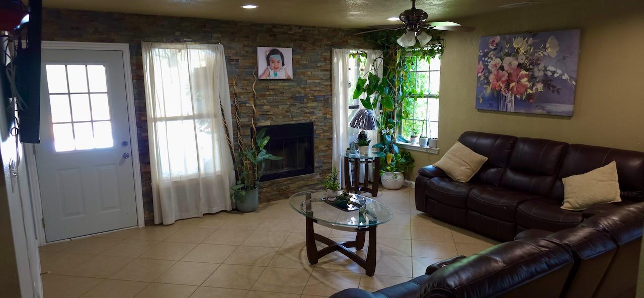 134 Deep Woods Dr, Cedar Creek, TX 78612