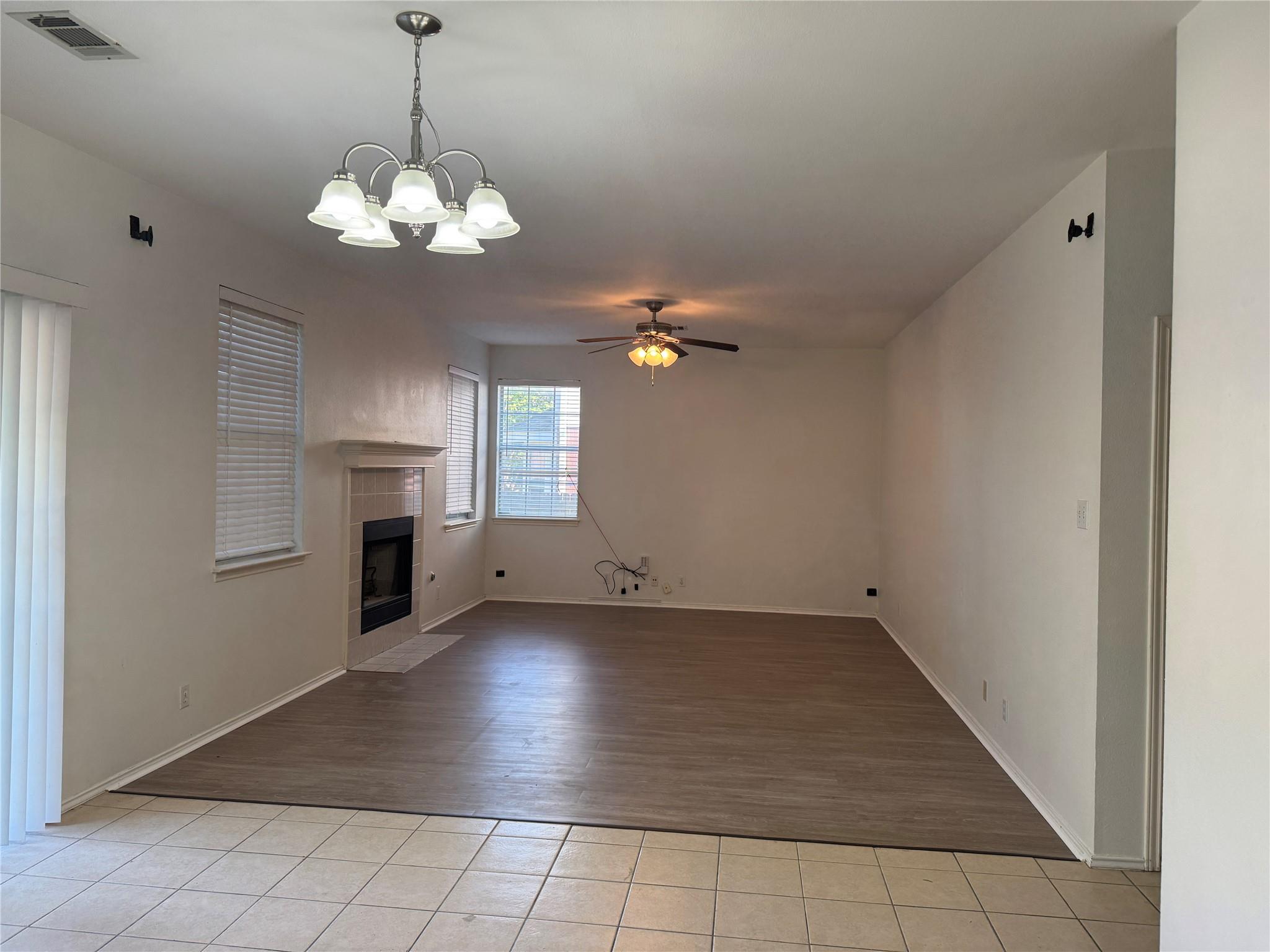 12714 TANTARA Dr, Austin, TX 78729