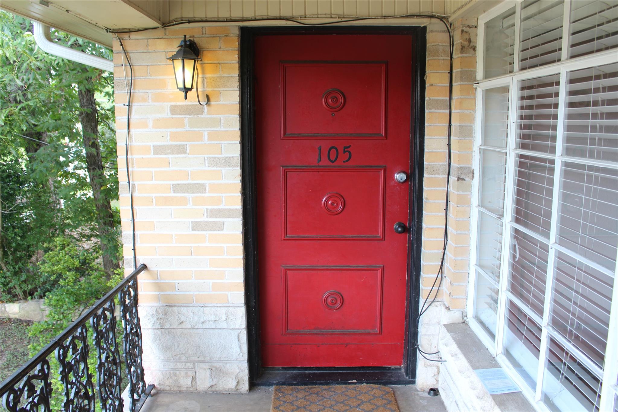 301 E 34th St # 105, Austin, TX 78705