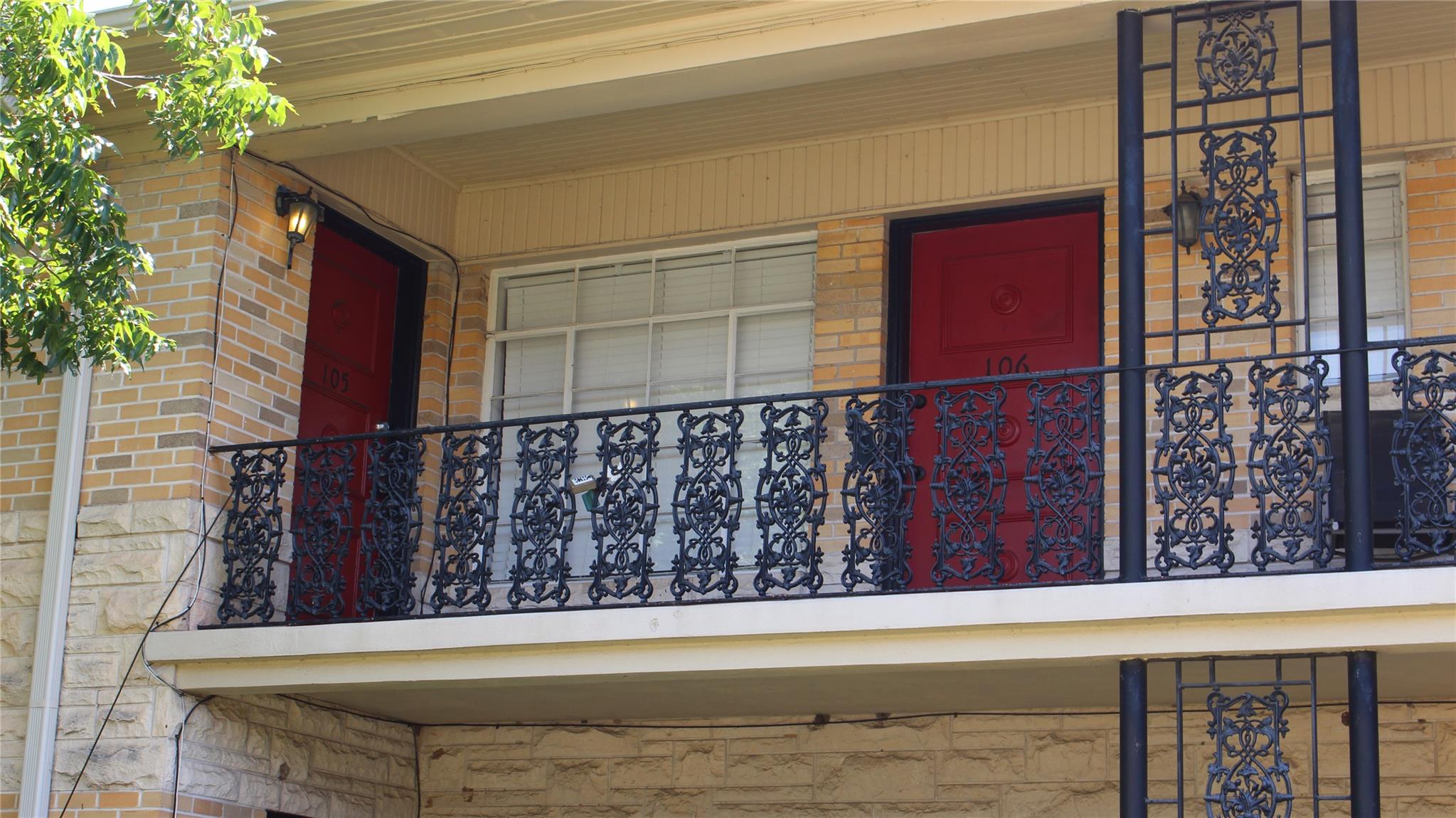 301 E 34th St # 105, Austin, TX 78705