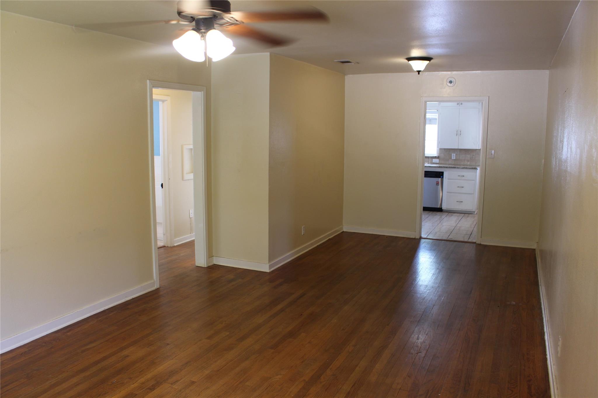 301 E 34th St # 105, Austin, TX 78705