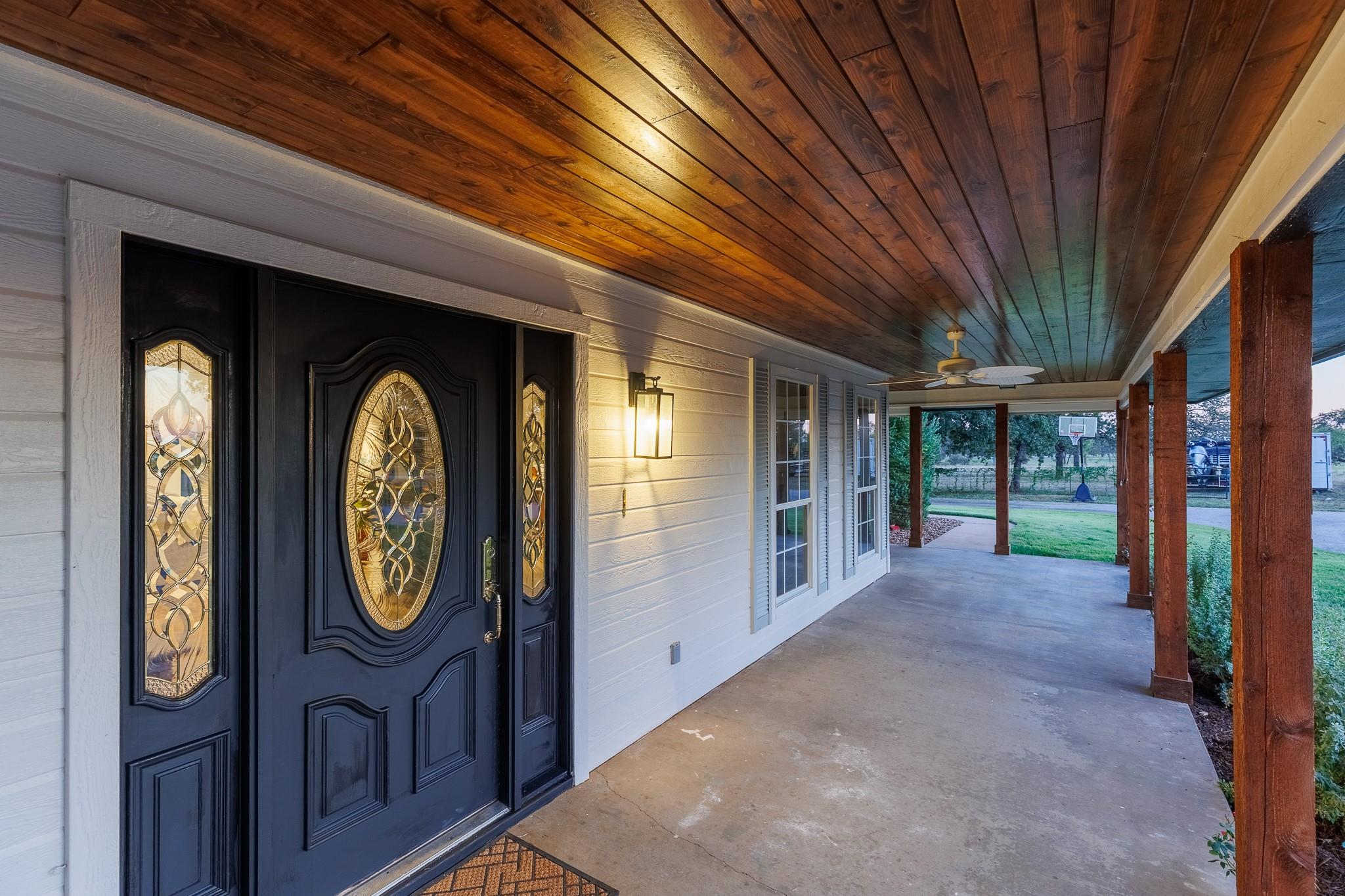 435 Oxbow Trl, Marble Falls, TX 78654