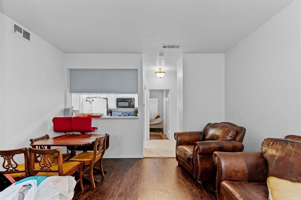 806 W 24th St # 214, Austin, TX 78705