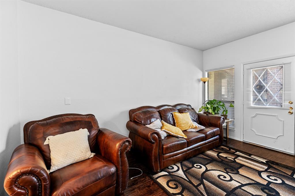 806 W 24th St # 214, Austin, TX 78705