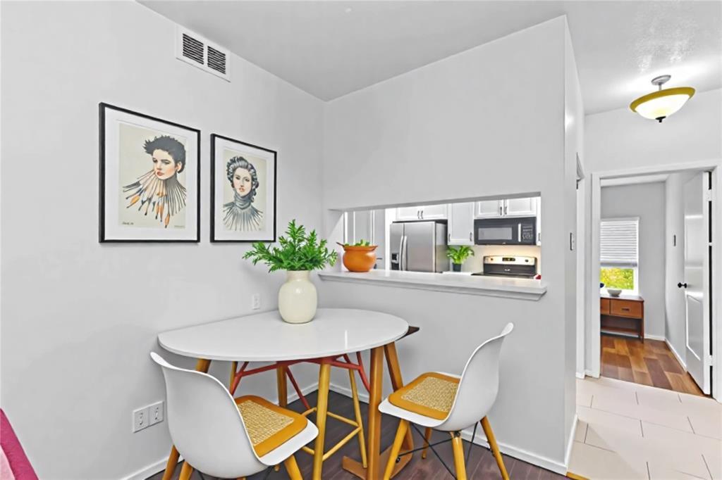 806 W 24th St # 214, Austin, TX 78705