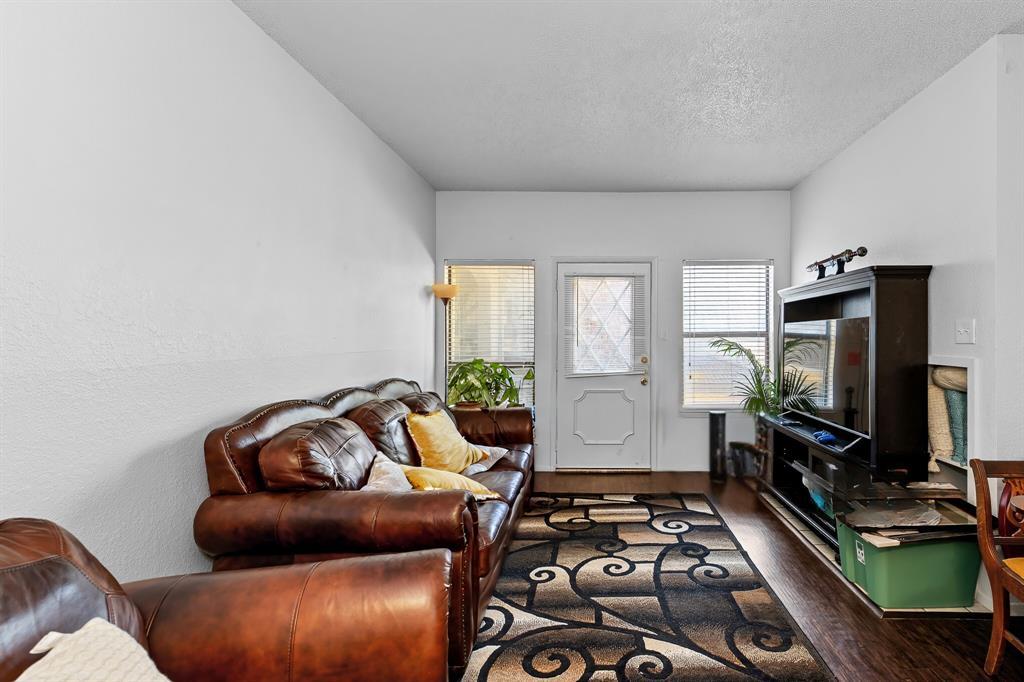 806 W 24th St # 214, Austin, TX 78705