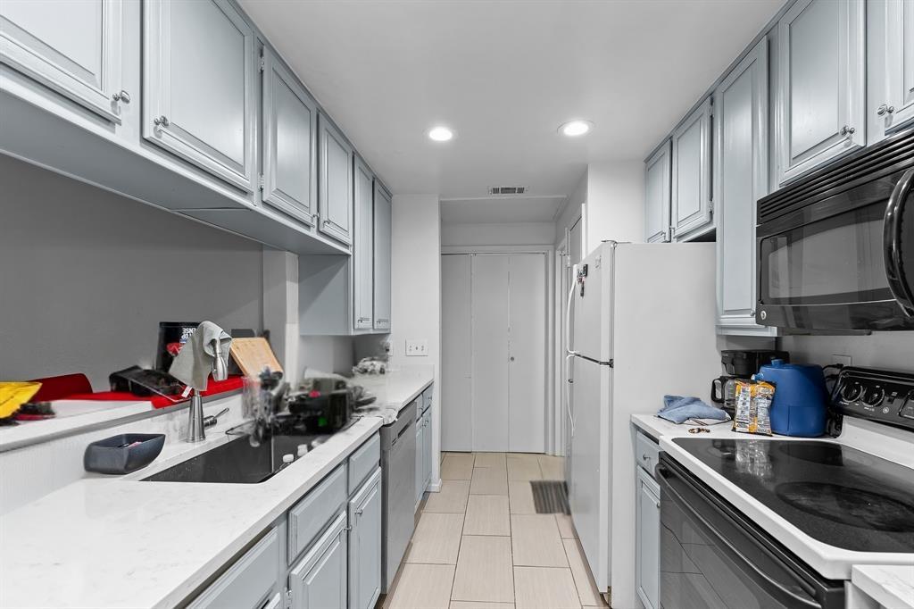 806 W 24th St # 214, Austin, TX 78705