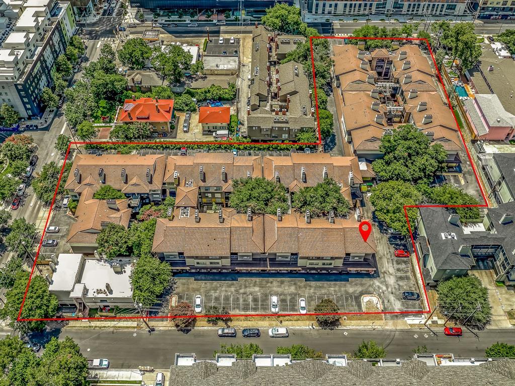 806 W 24th St # 214, Austin, TX 78705