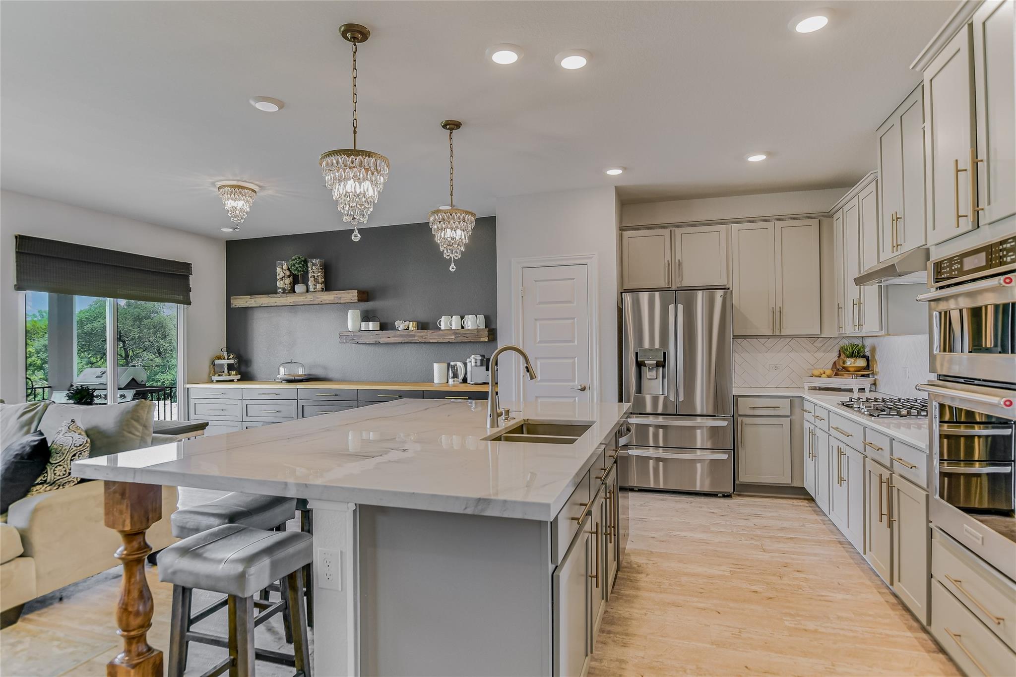 109 Kyndals Meadow Cv, Georgetown, TX 78628