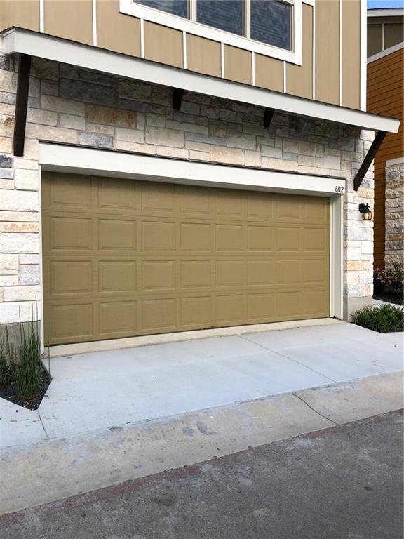 516 E Slaughter Ln # 602, Austin, TX 78744