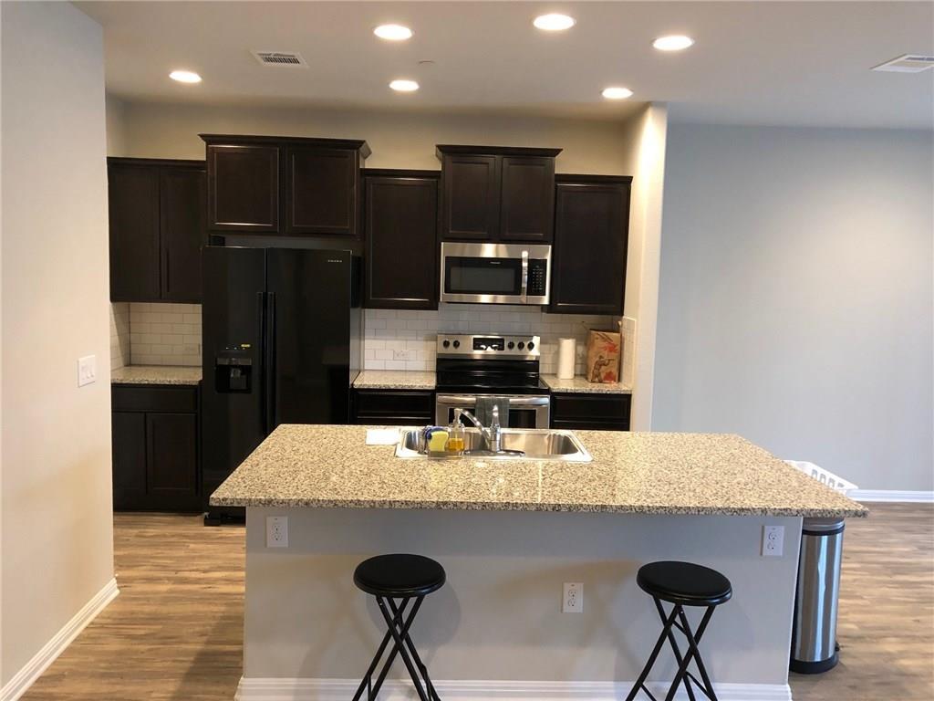 516 E Slaughter Ln # 602, Austin, TX 78744